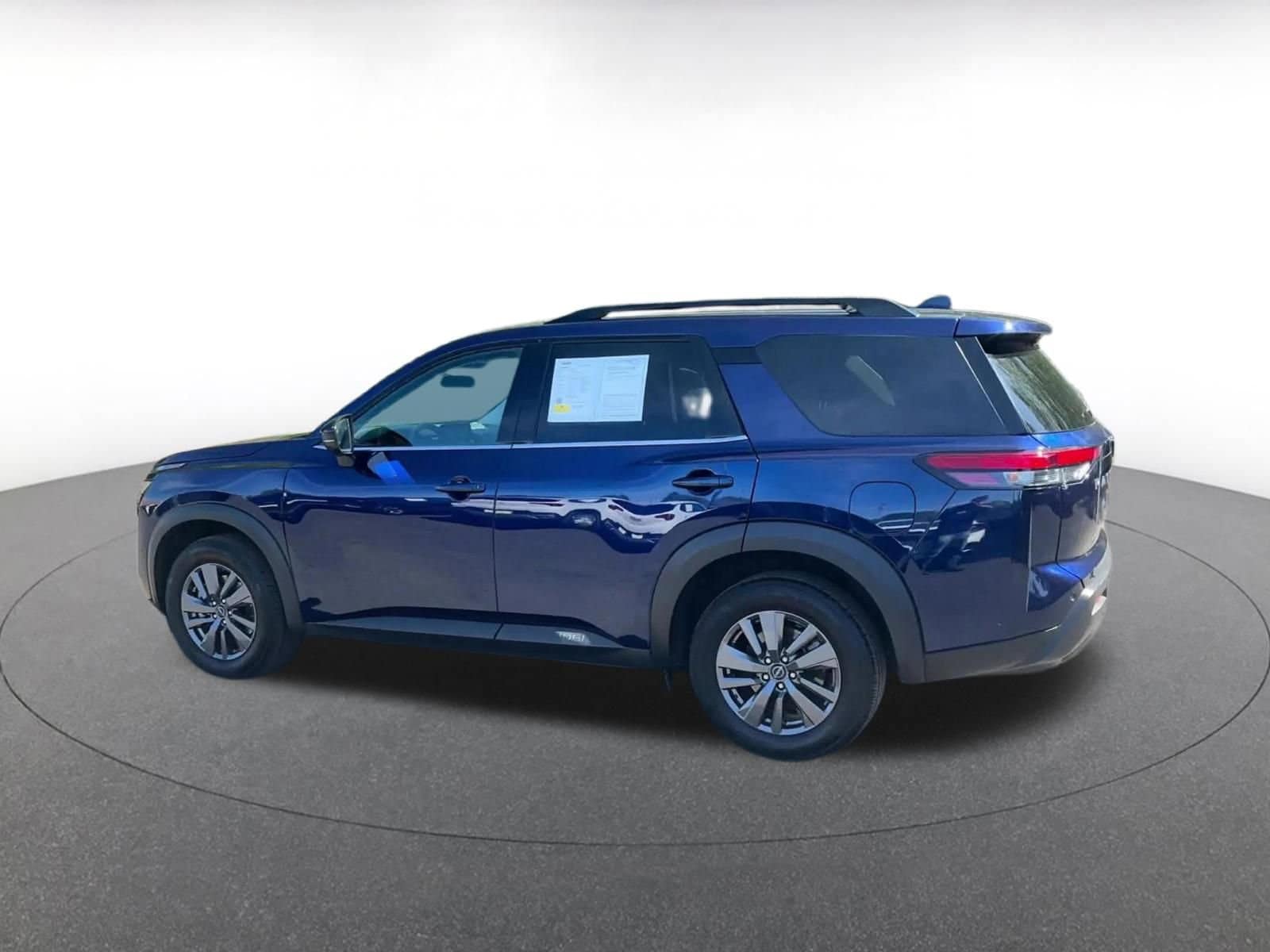 Thumbnail: 2025 Nissan Pathfinder - 10