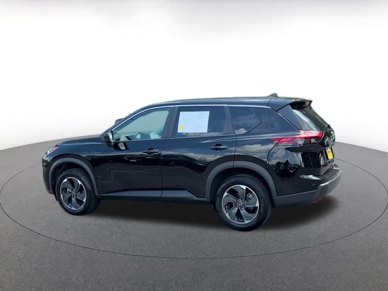 Thumbnail: 2025 Nissan Rogue - 8