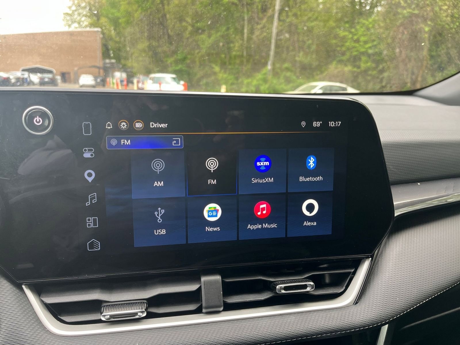 Thumbnail: 2025 Chevrolet Equinox - 20