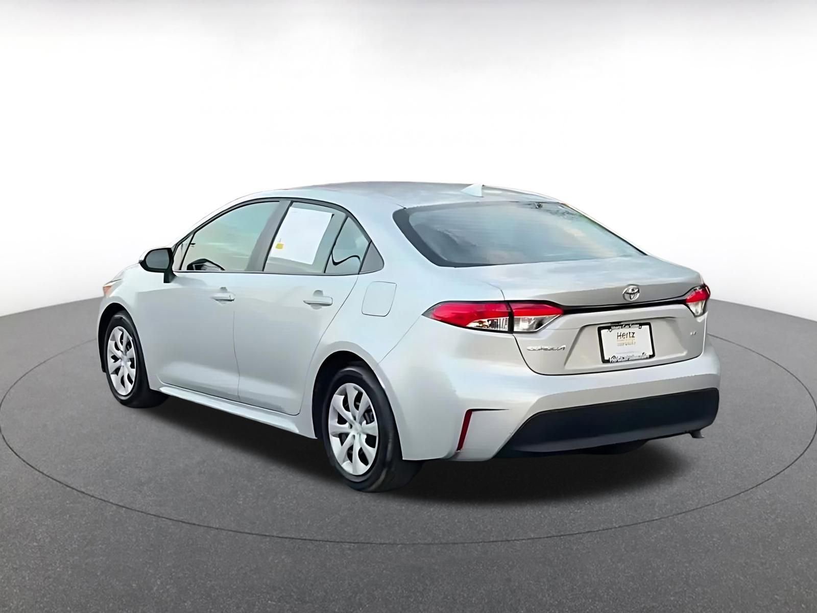 Thumbnail: 2025 Toyota Corolla - 11