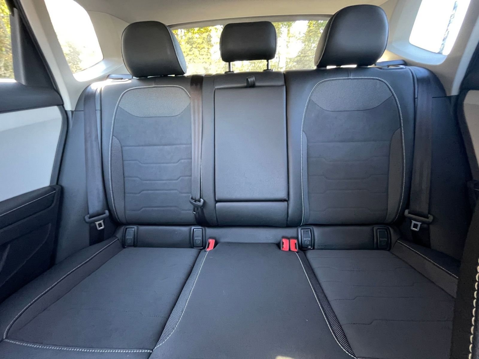 Thumbnail: 2025 Volkswagen Taos - 34