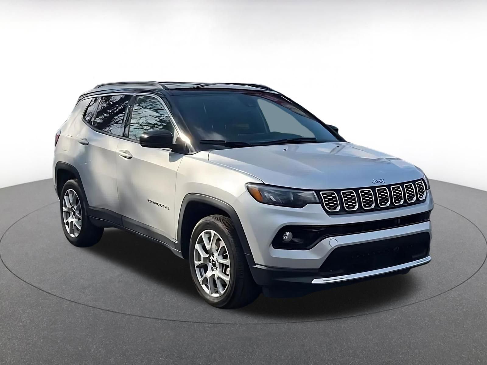 Thumbnail: 2025 Jeep Compass - 3