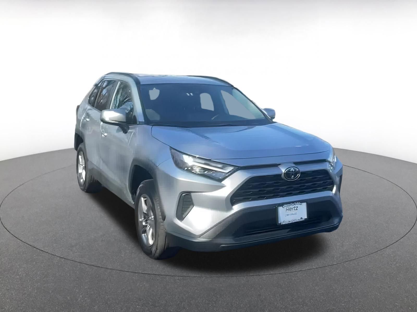 Thumbnail: 2025 Toyota RAV4 - 3
