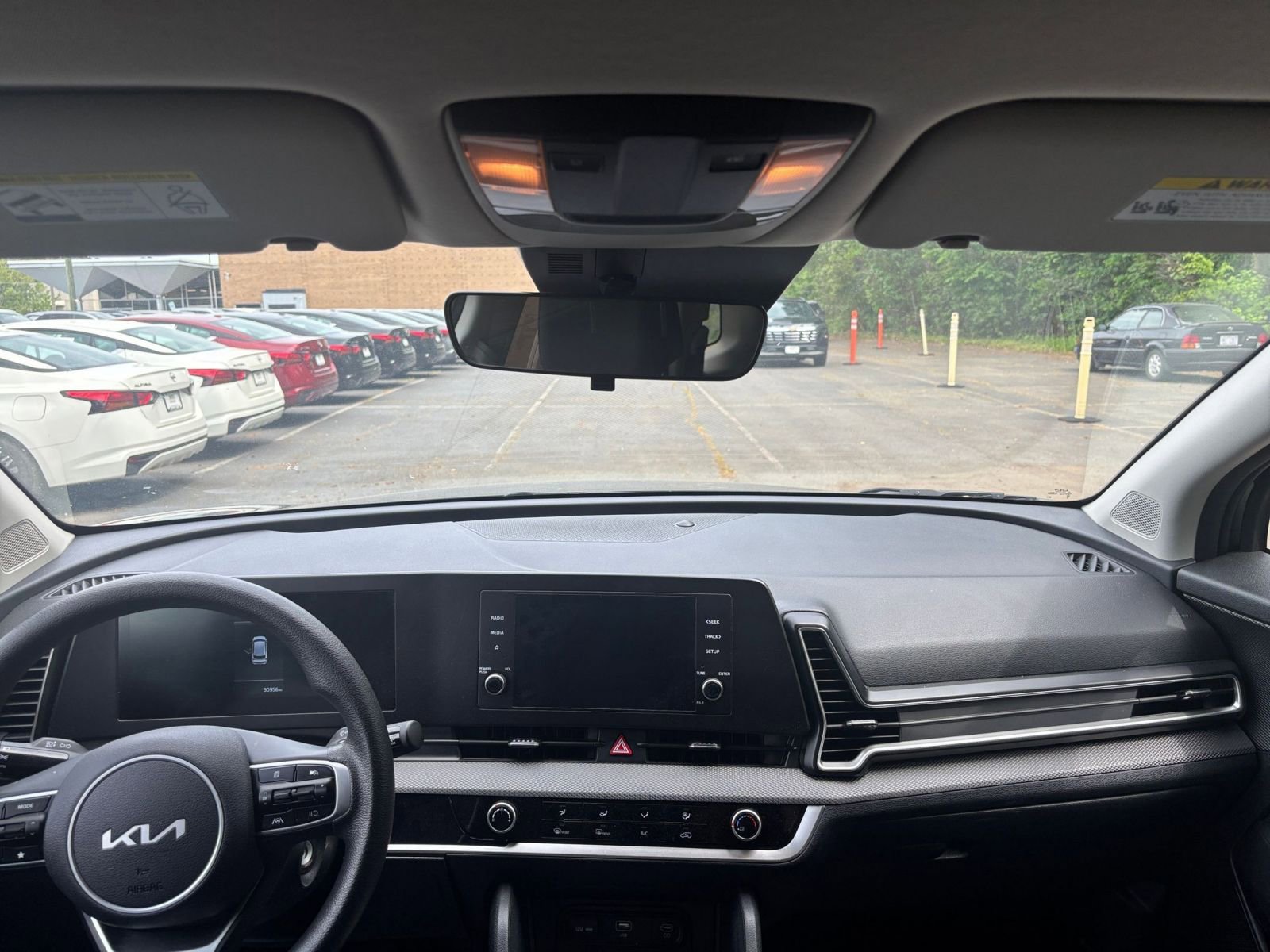 Thumbnail: 2025 Kia Sportage - 32