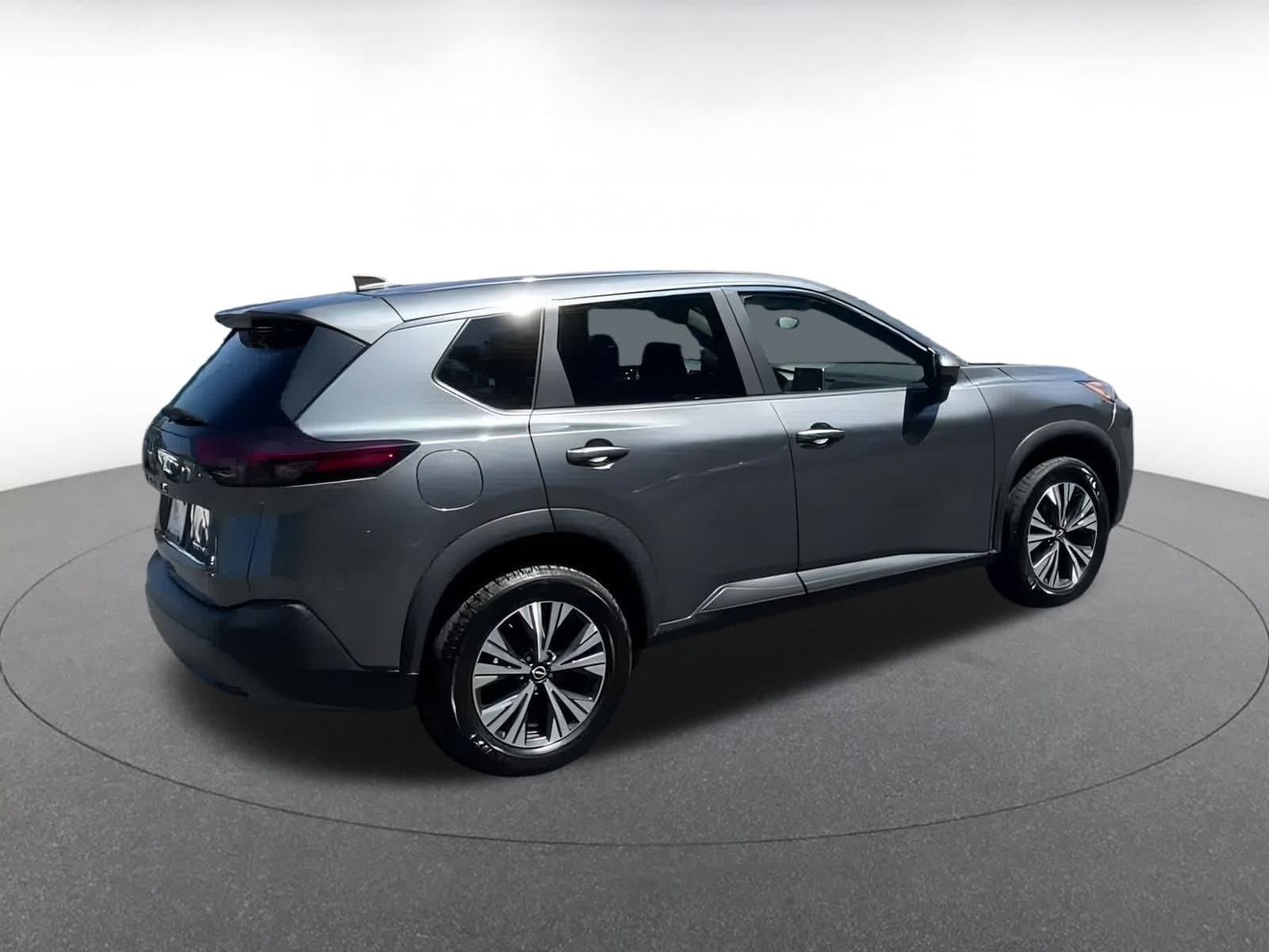 Thumbnail: 2023 Nissan Rogue - 14