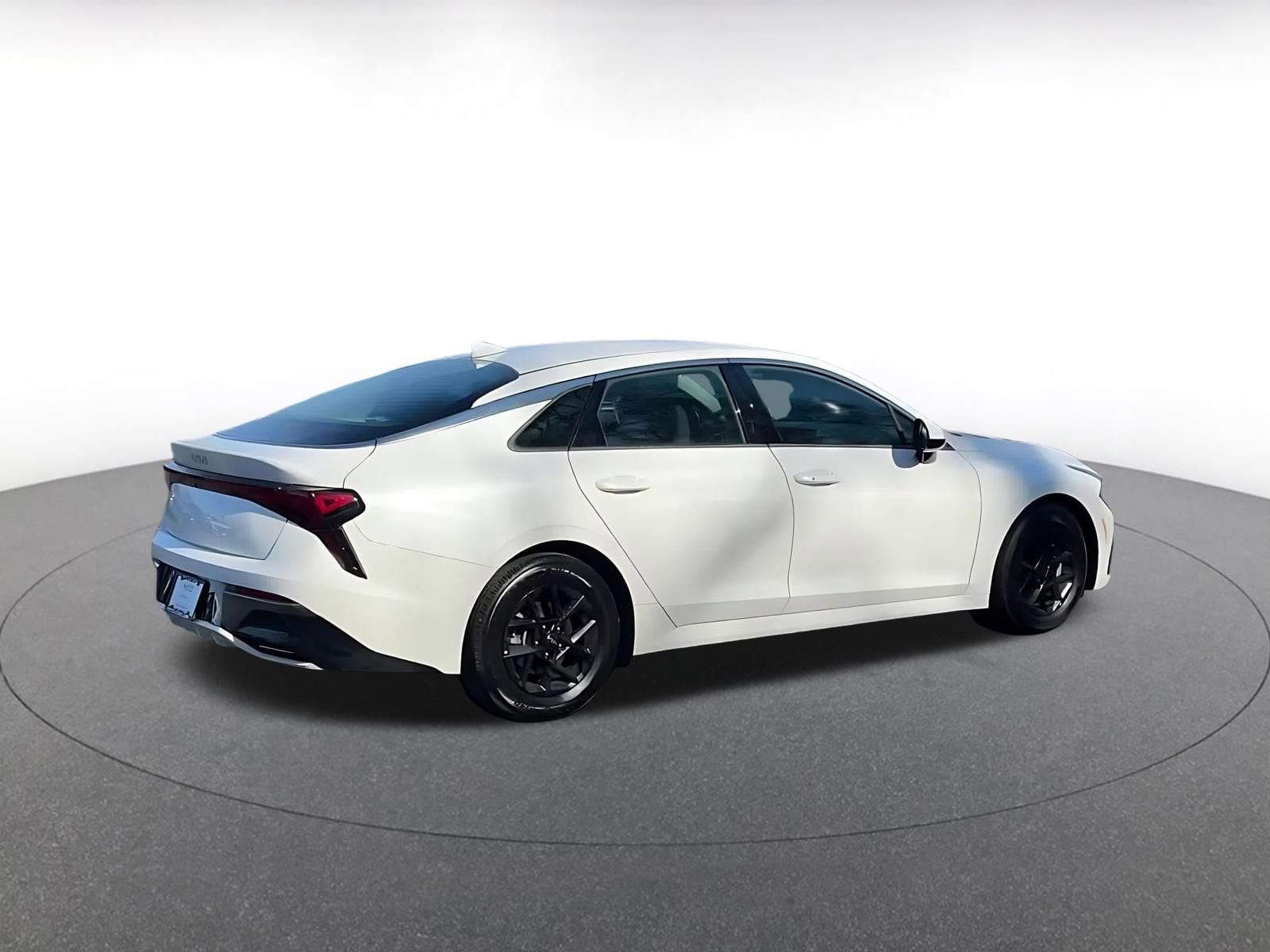 Thumbnail: 2025 Kia K5 - 14