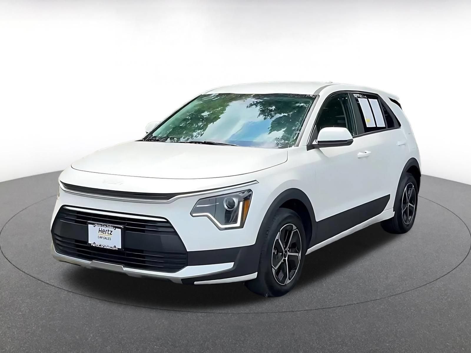 Thumbnail: 2026 Kia Niro - 7