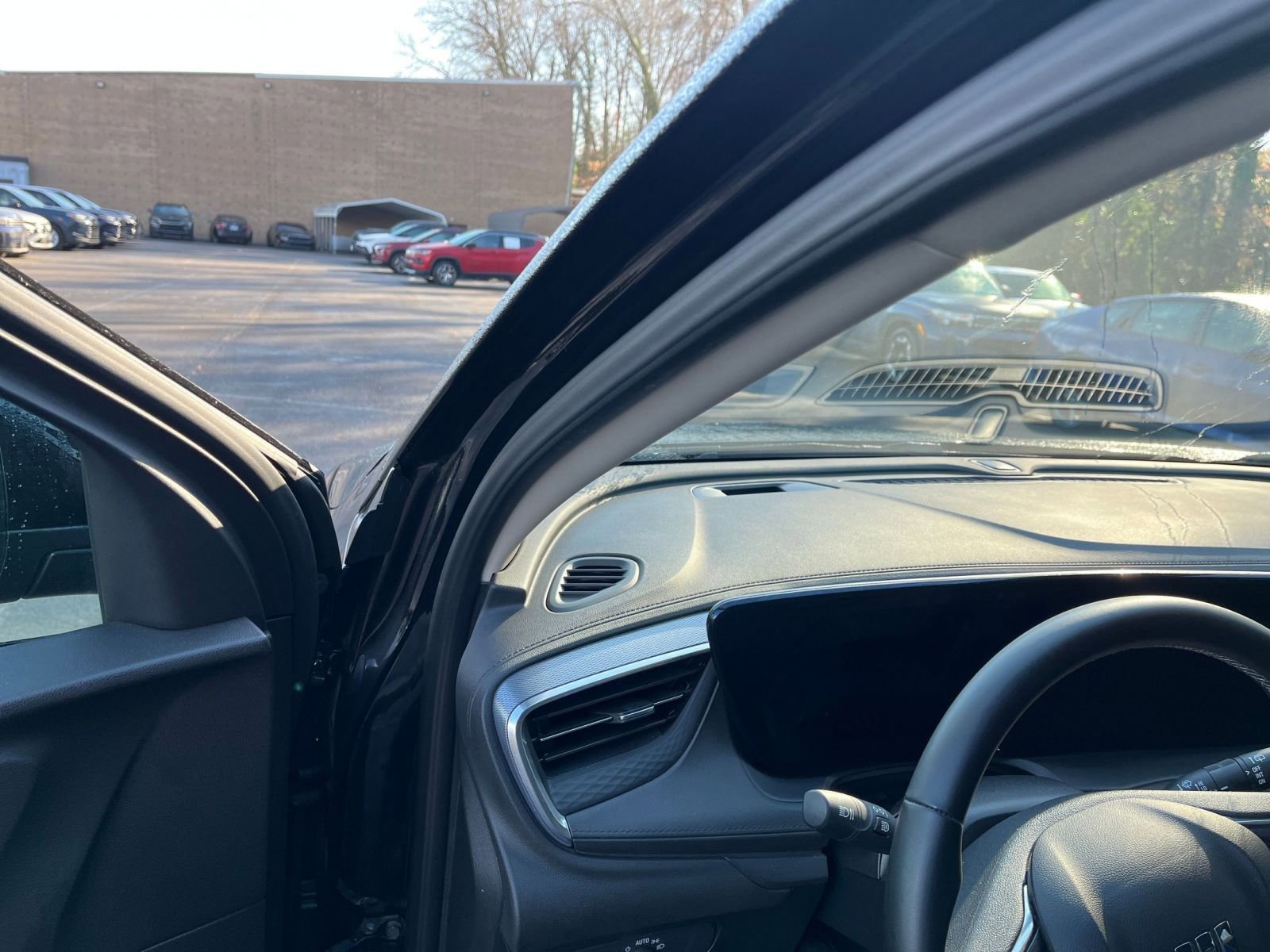 Thumbnail: 2025 Buick Encore GX - 32