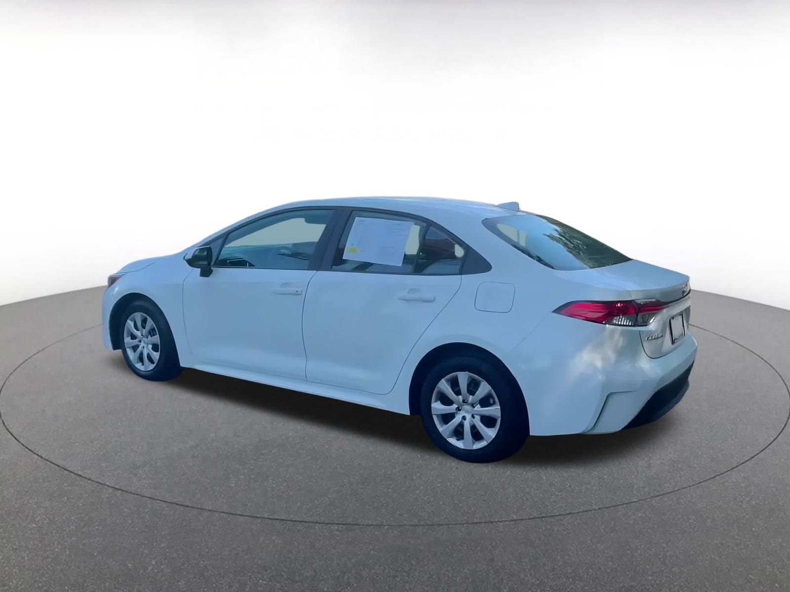 Thumbnail: 2024 Toyota Corolla - 12