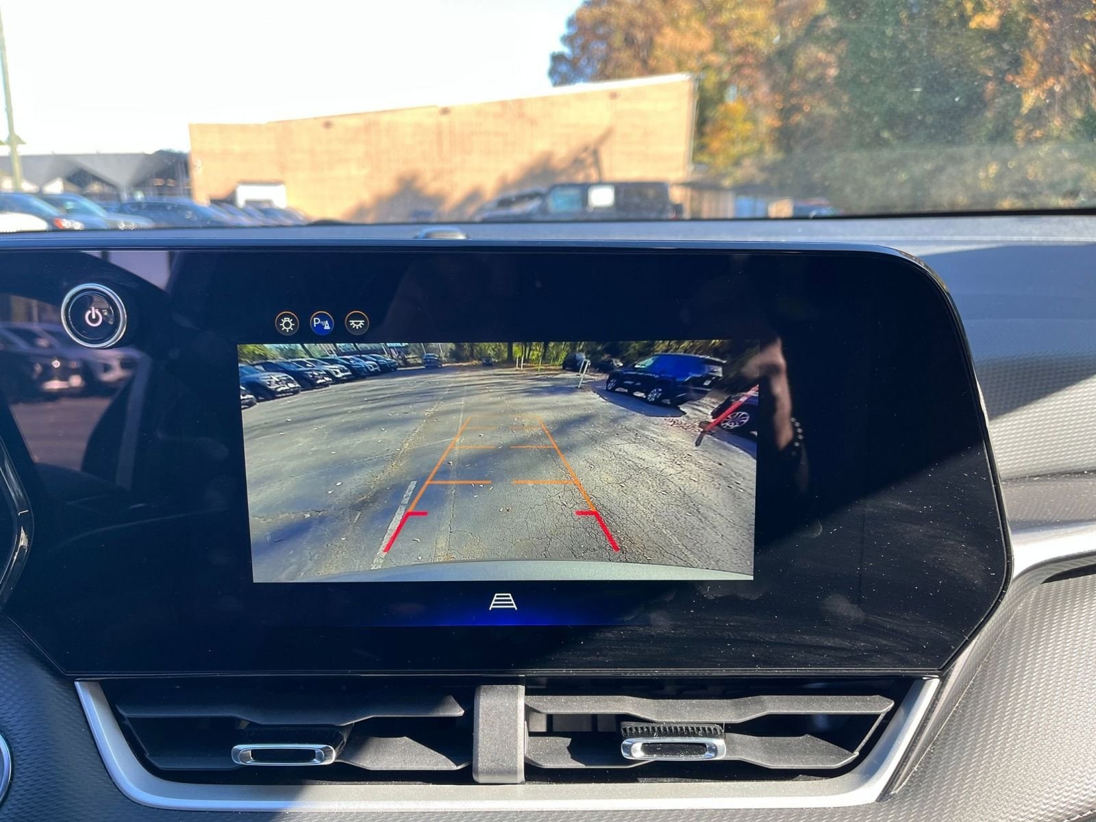 Thumbnail: 2025 Chevrolet Equinox - 17