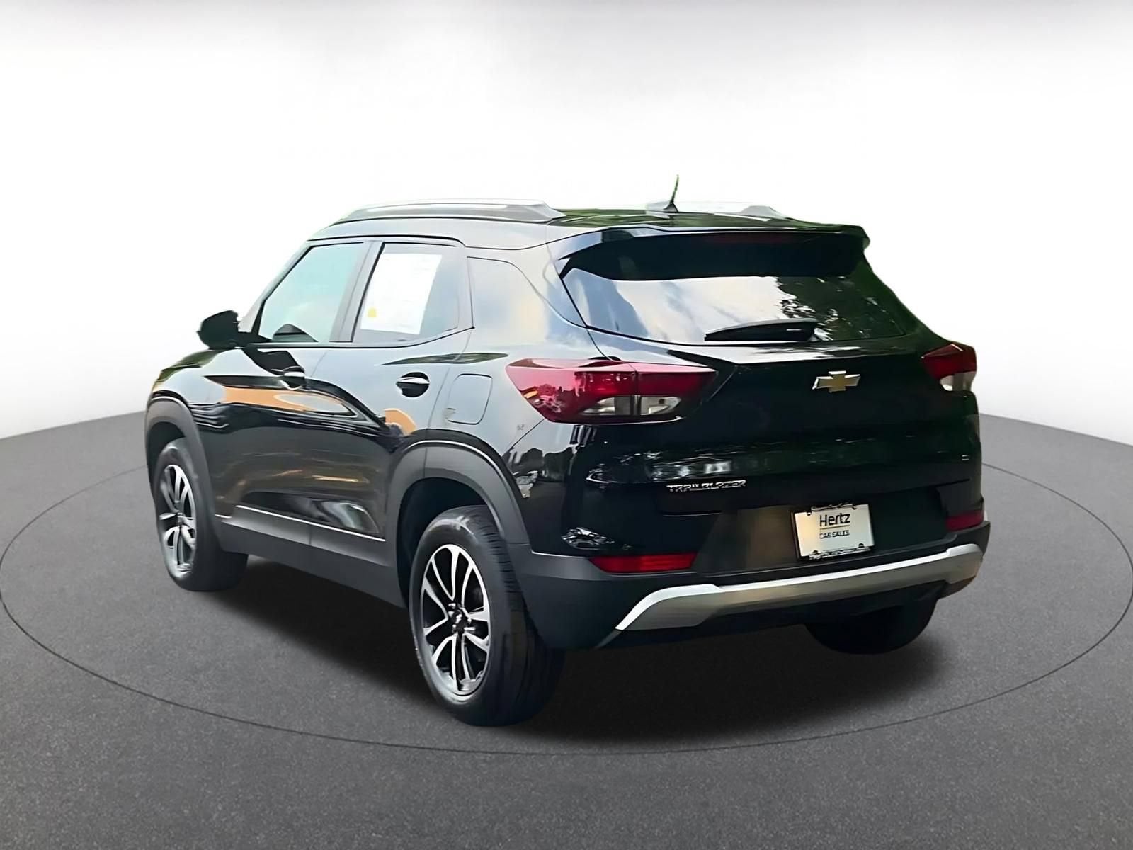 Thumbnail: 2025 Chevrolet TrailBlazer - 11