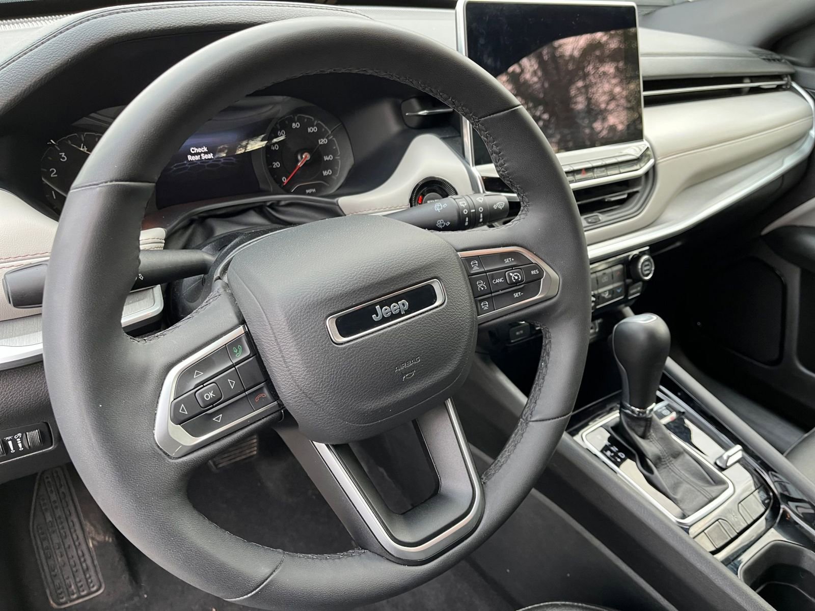 Thumbnail: 2025 Jeep Compass - 29