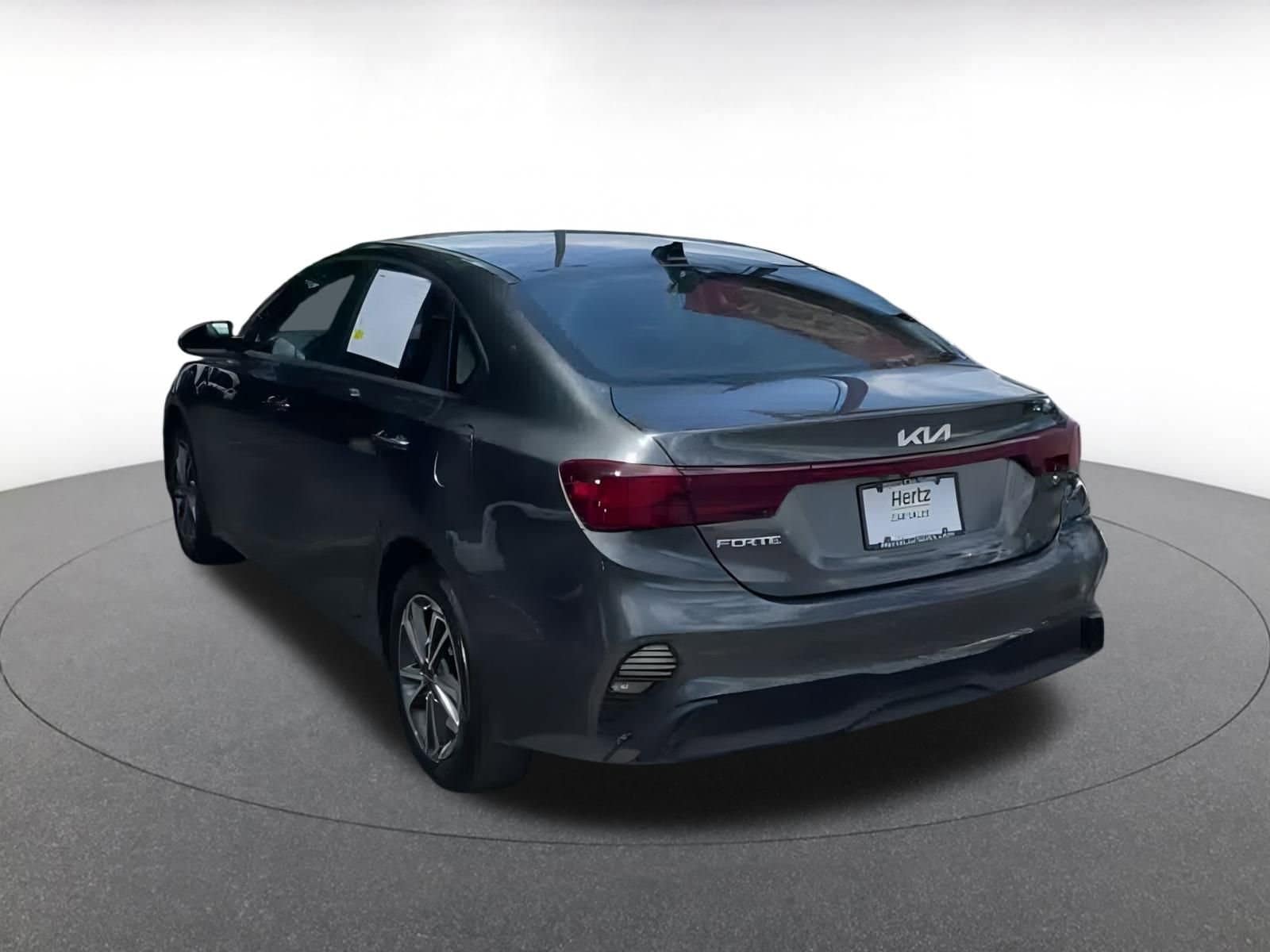 Thumbnail: 2024 Kia Forte - 11