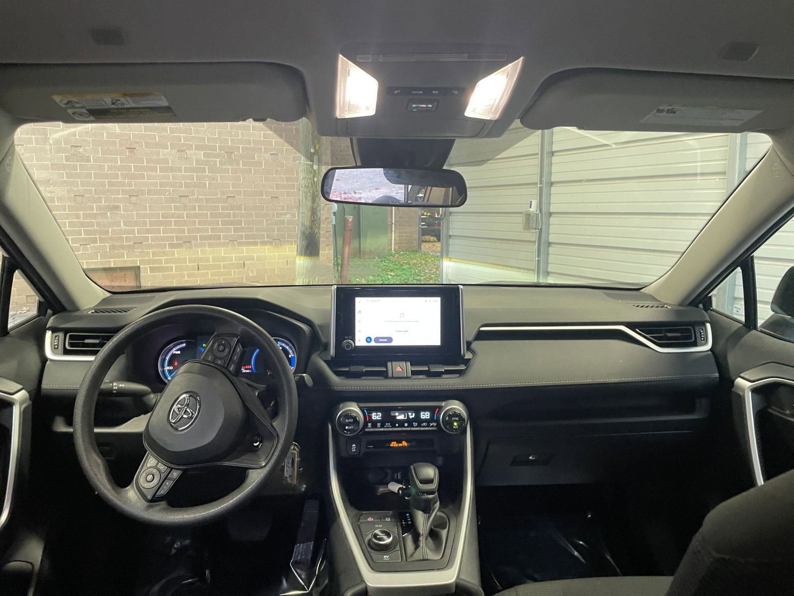 Thumbnail: 2025 Toyota RAV4 - 29