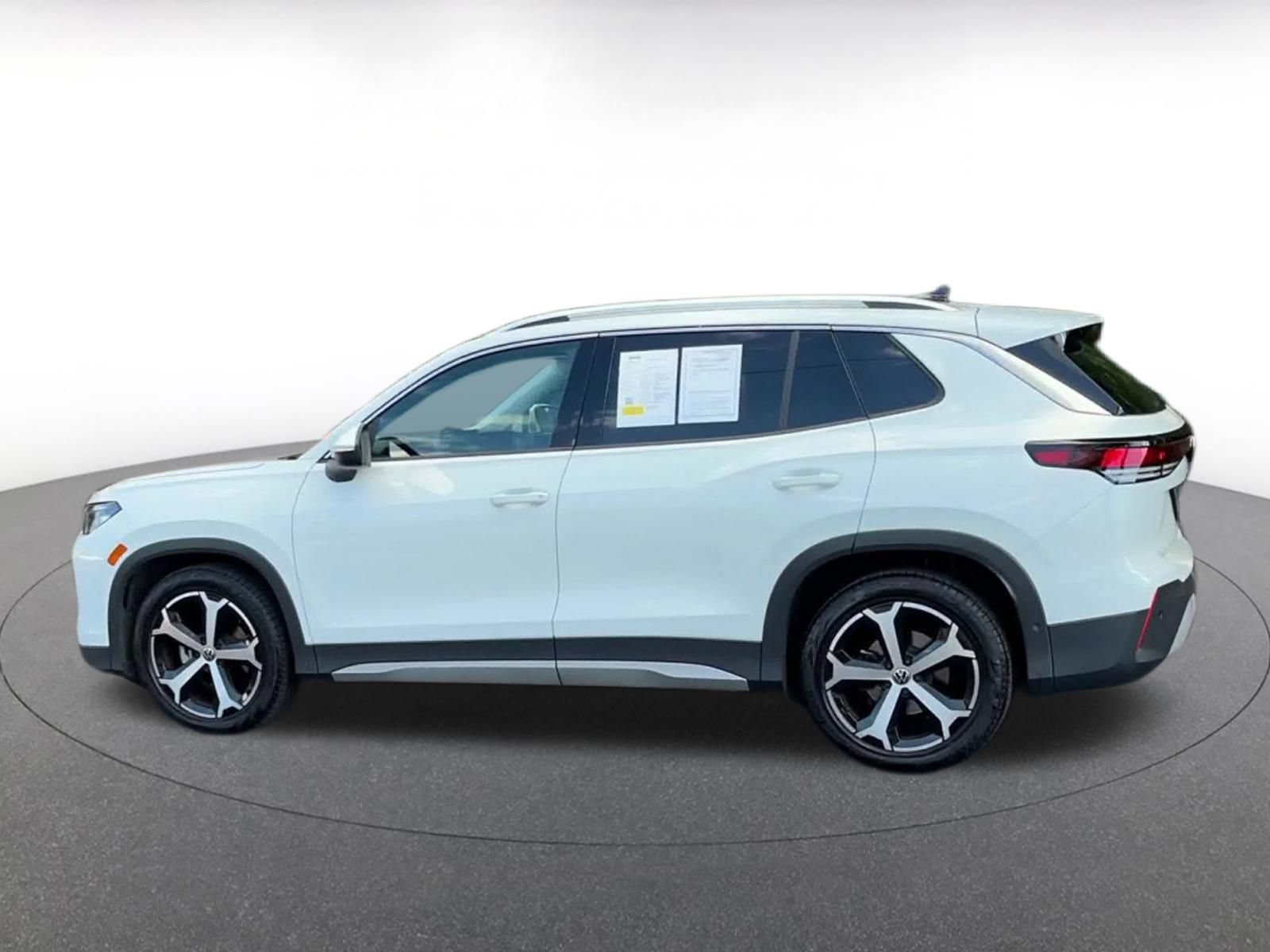 Thumbnail: 2026 Volkswagen Tiguan - 10