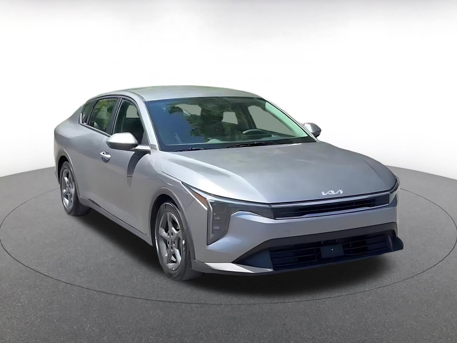 Thumbnail: 2025 Kia K4 - 3