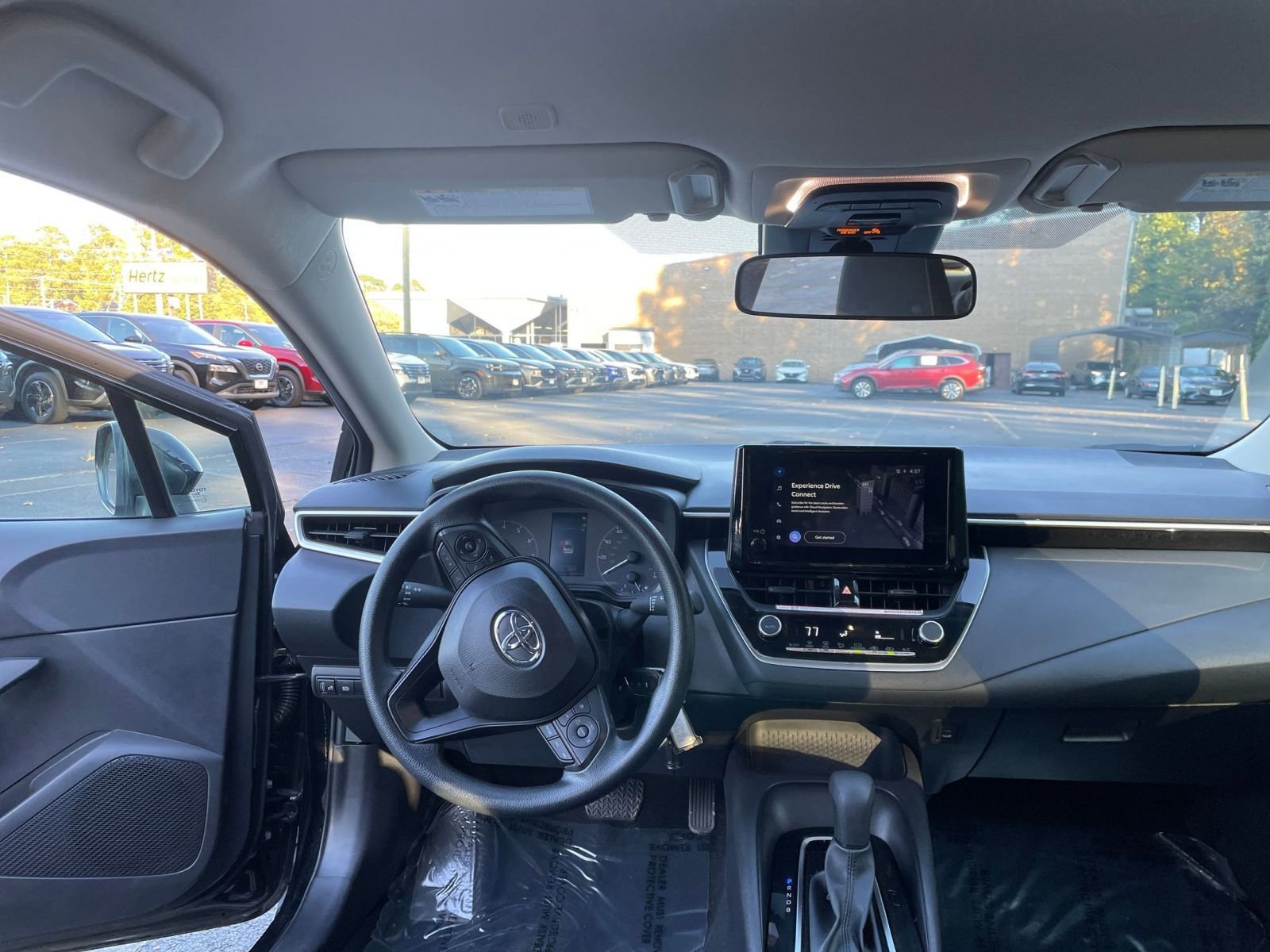 Thumbnail: 2025 Toyota Corolla - 30