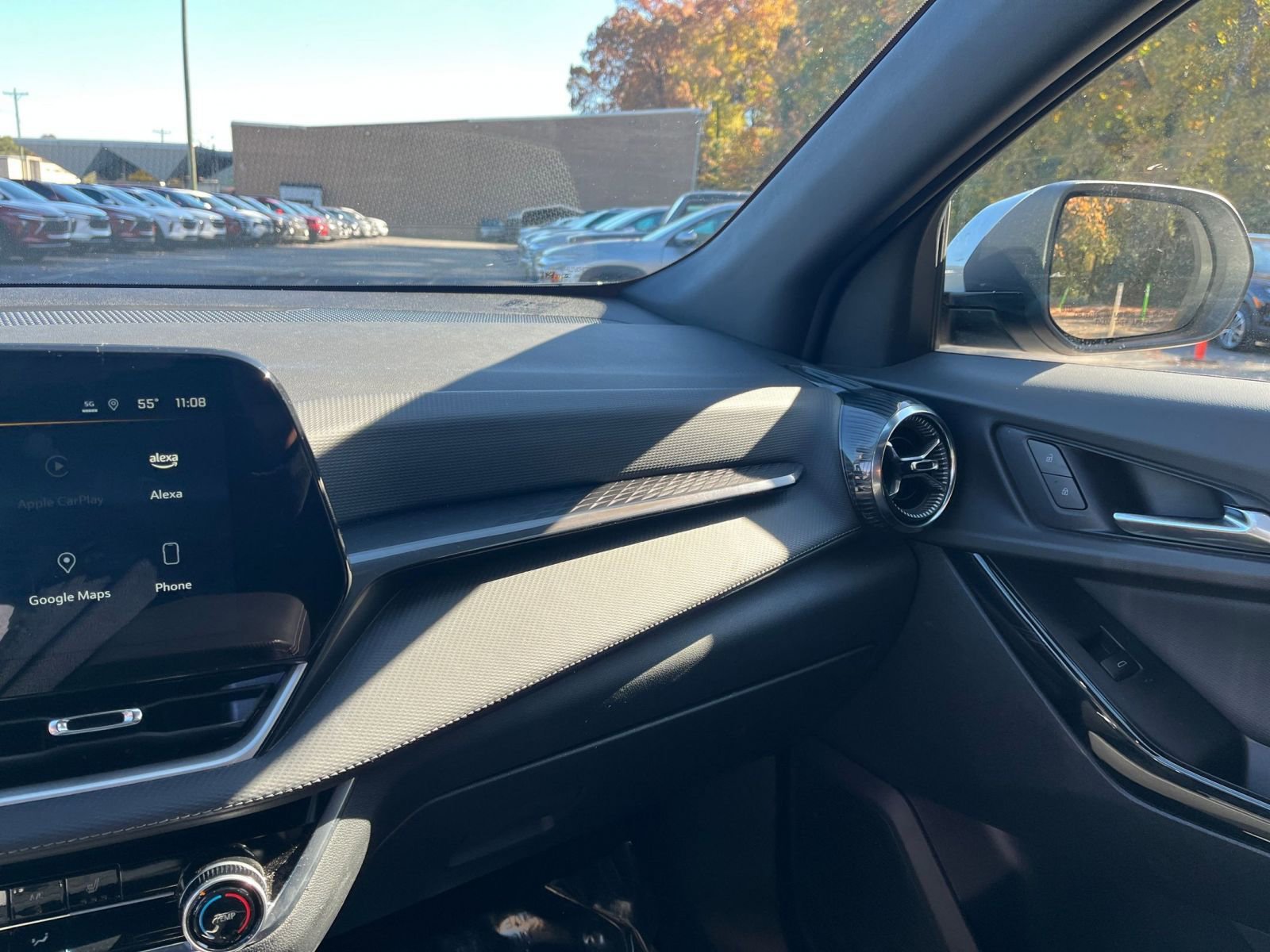 Thumbnail: 2025 Chevrolet Equinox - 31