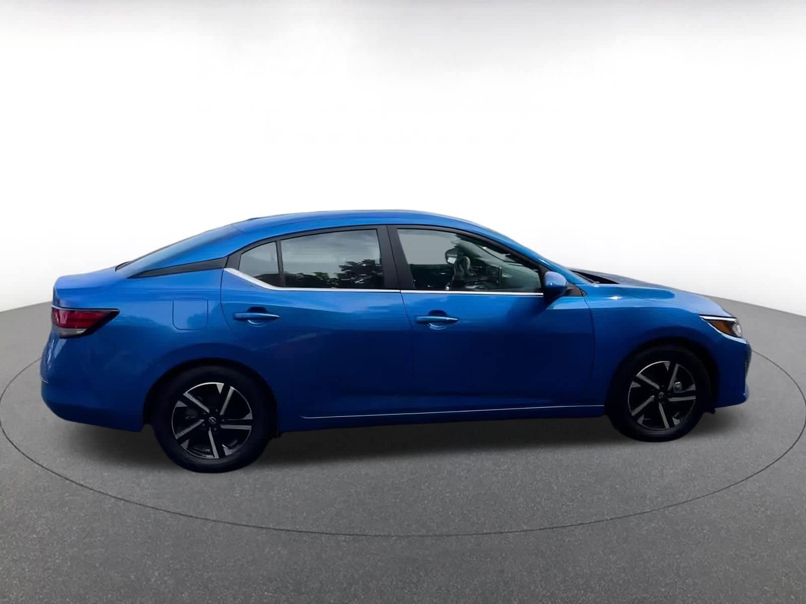 Thumbnail: 2025 Nissan Sentra - 12