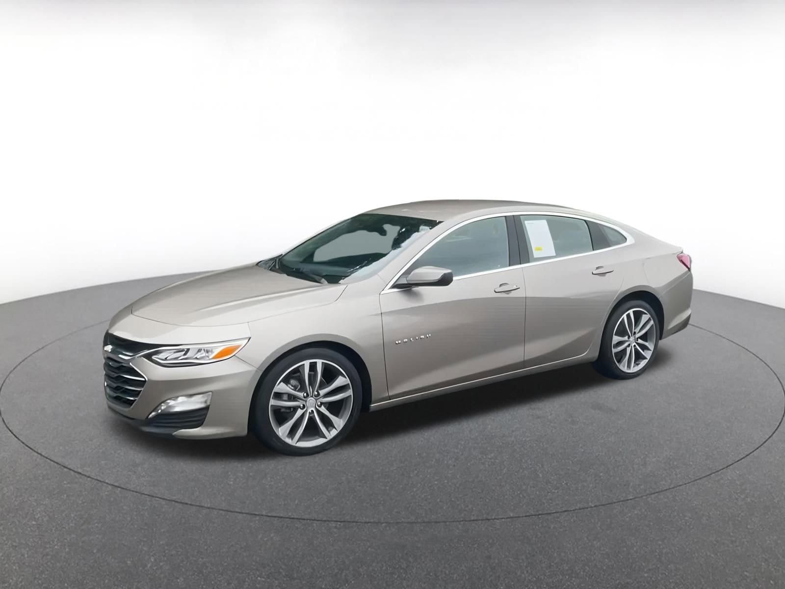 Thumbnail: 2024 Chevrolet Malibu - 8