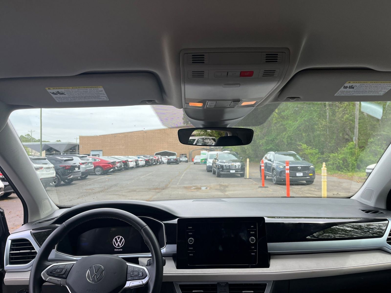 Thumbnail: 2025 Volkswagen Taos - 34