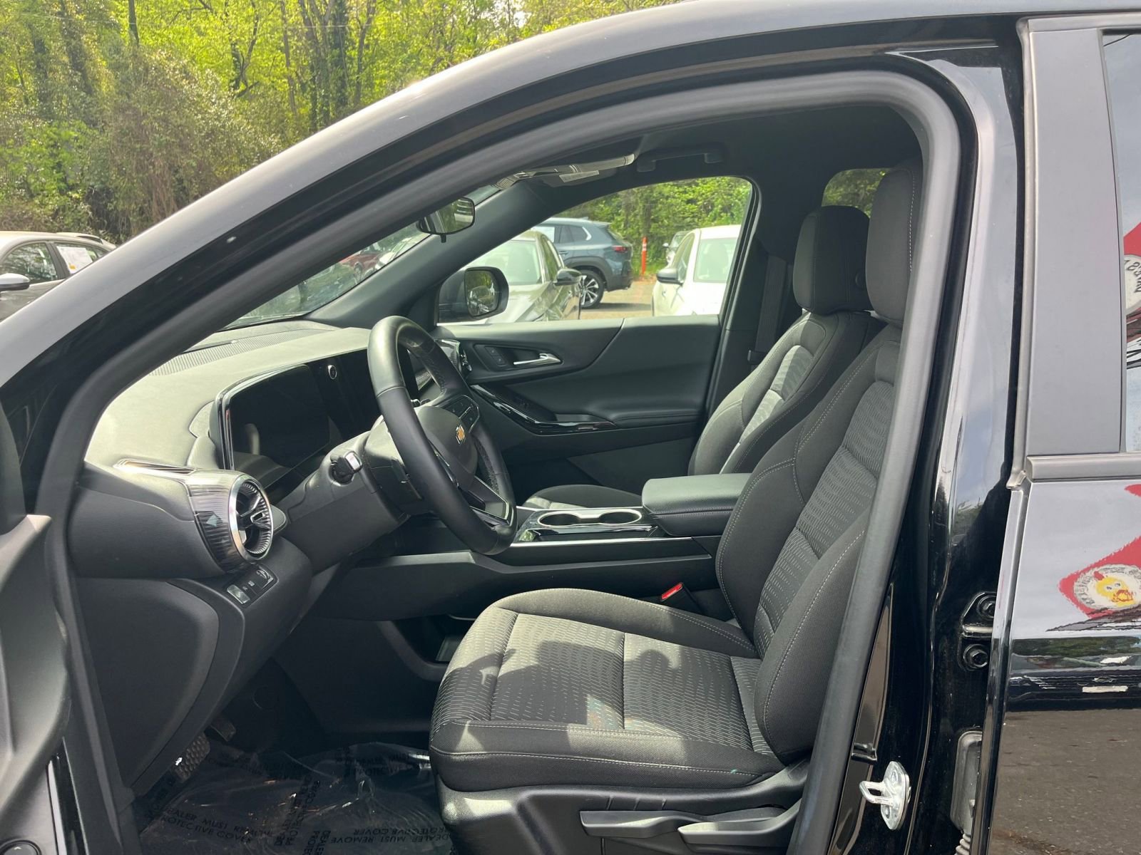 Thumbnail: 2025 Chevrolet Equinox - 33