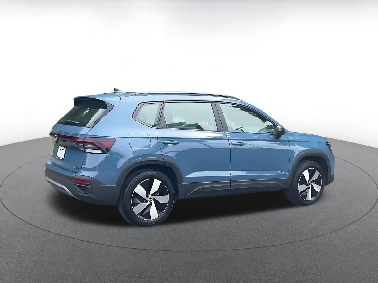 Thumbnail: 2026 Volkswagen Taos - 15