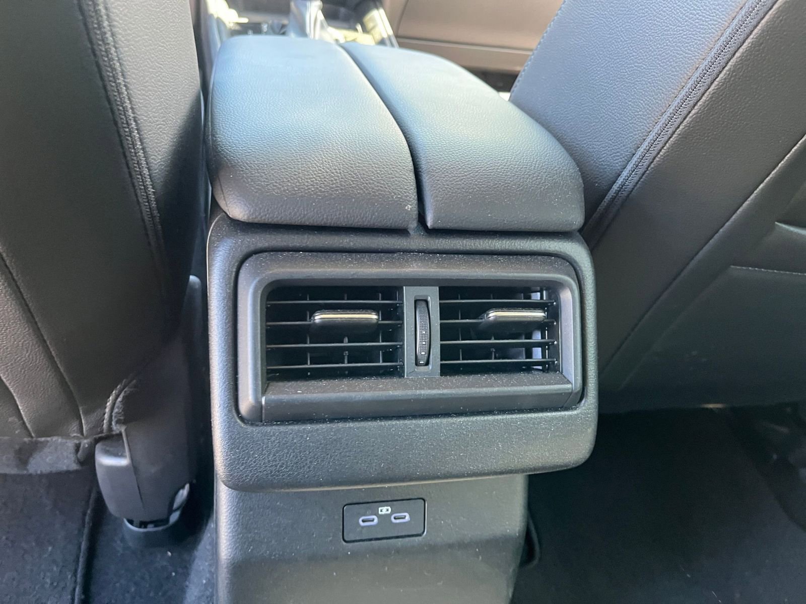 Thumbnail: 2025 Mazda CX-50 - 24