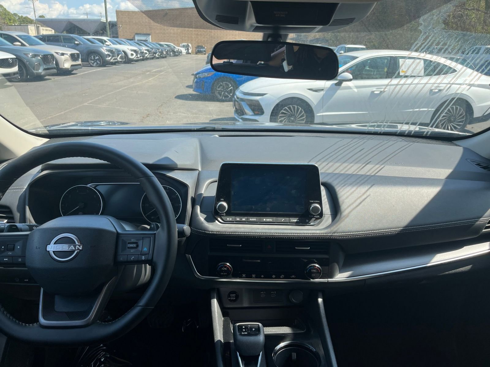 Thumbnail: 2025 Nissan Rogue - 35