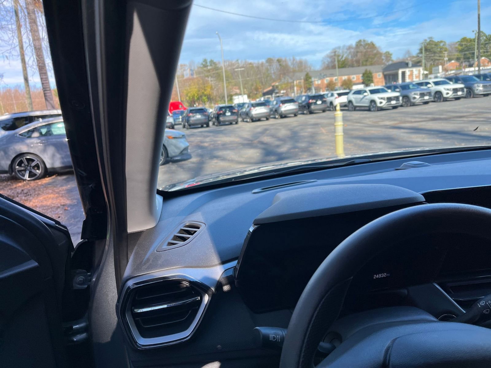 Thumbnail: 2025 Chevrolet TrailBlazer - 32