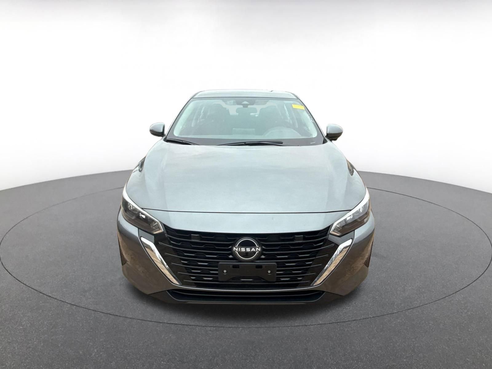 Thumbnail: 2025 Nissan Sentra - 4