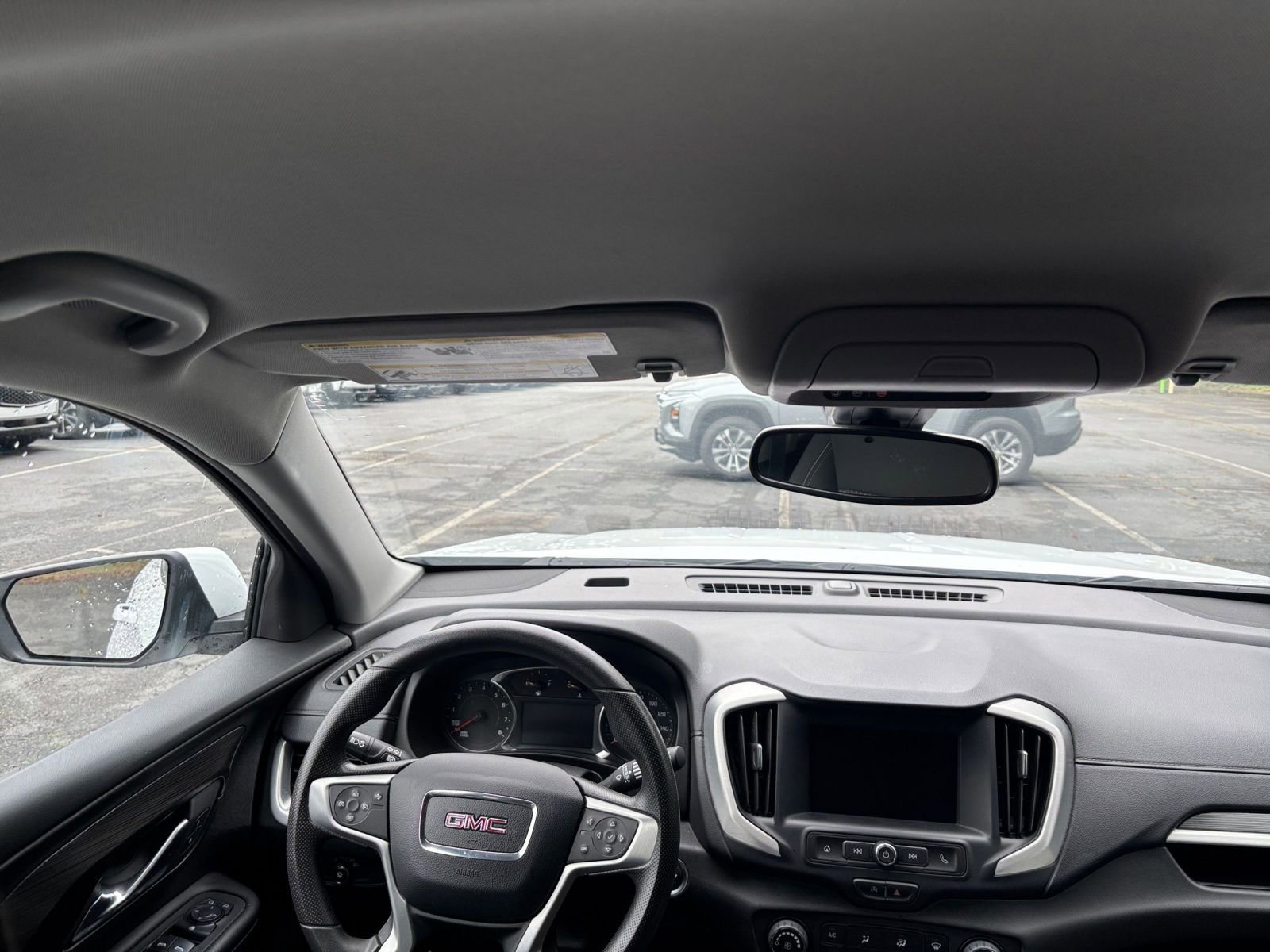 Thumbnail: 2024 GMC Terrain - 33