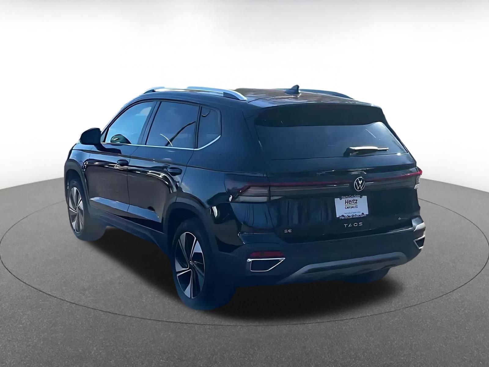 Thumbnail: 2025 Volkswagen Taos - 11