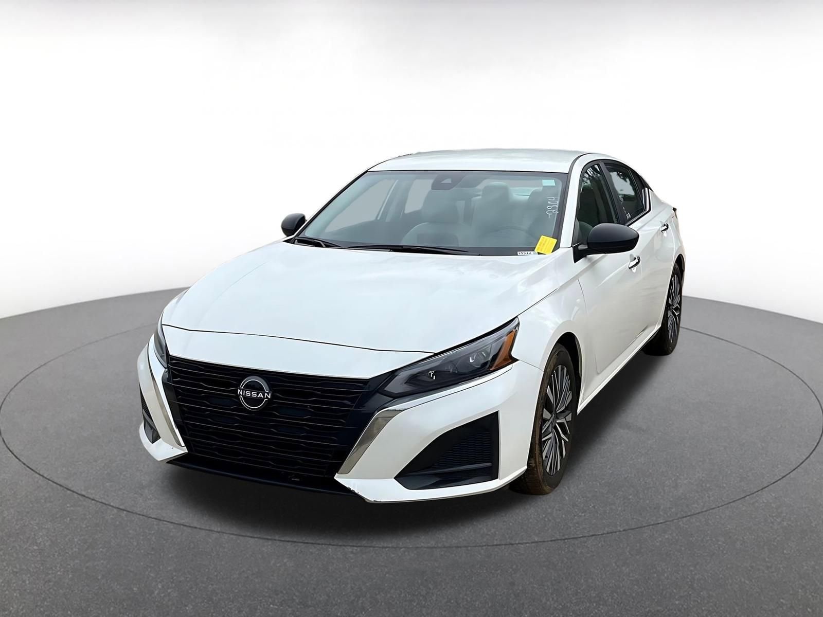 Thumbnail: 2025 Nissan Altima - 4