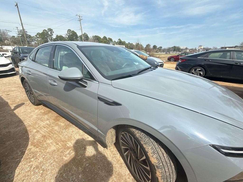 Thumbnail: 2025 Hyundai Sonata - 2