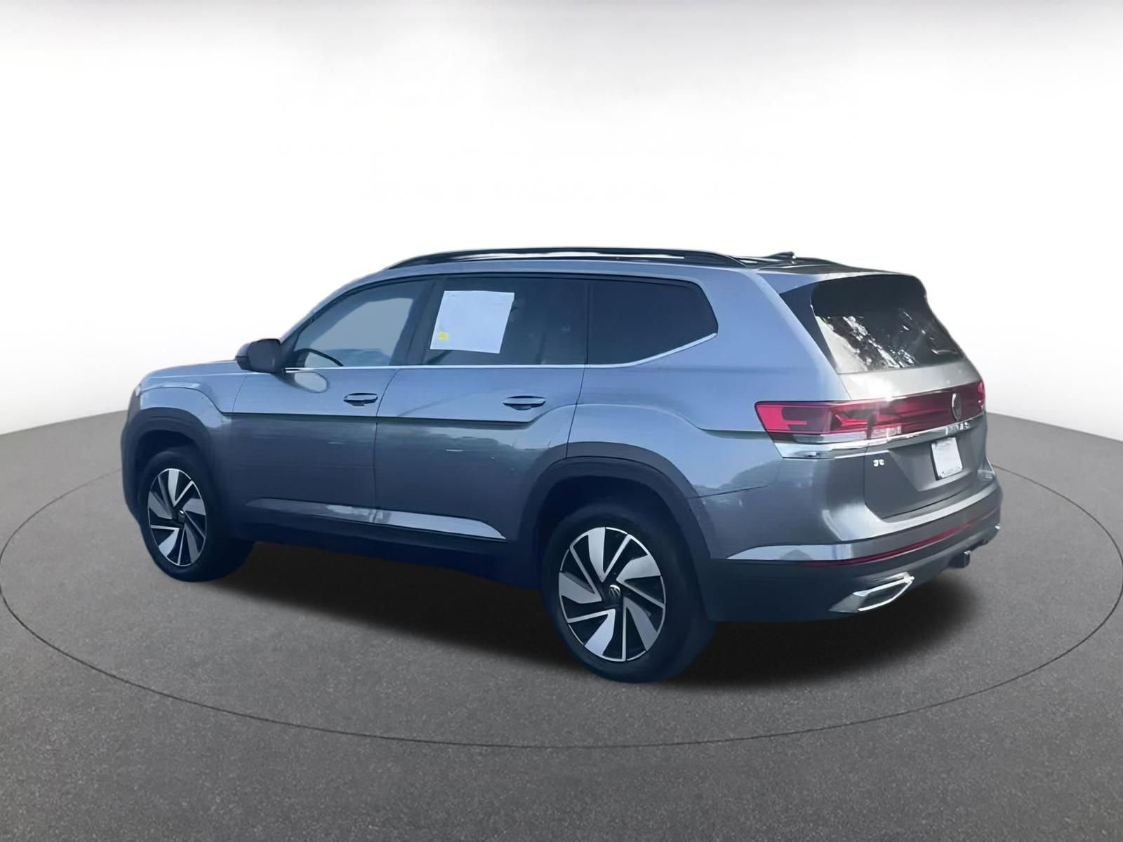 Thumbnail: 2025 Volkswagen Atlas - 10