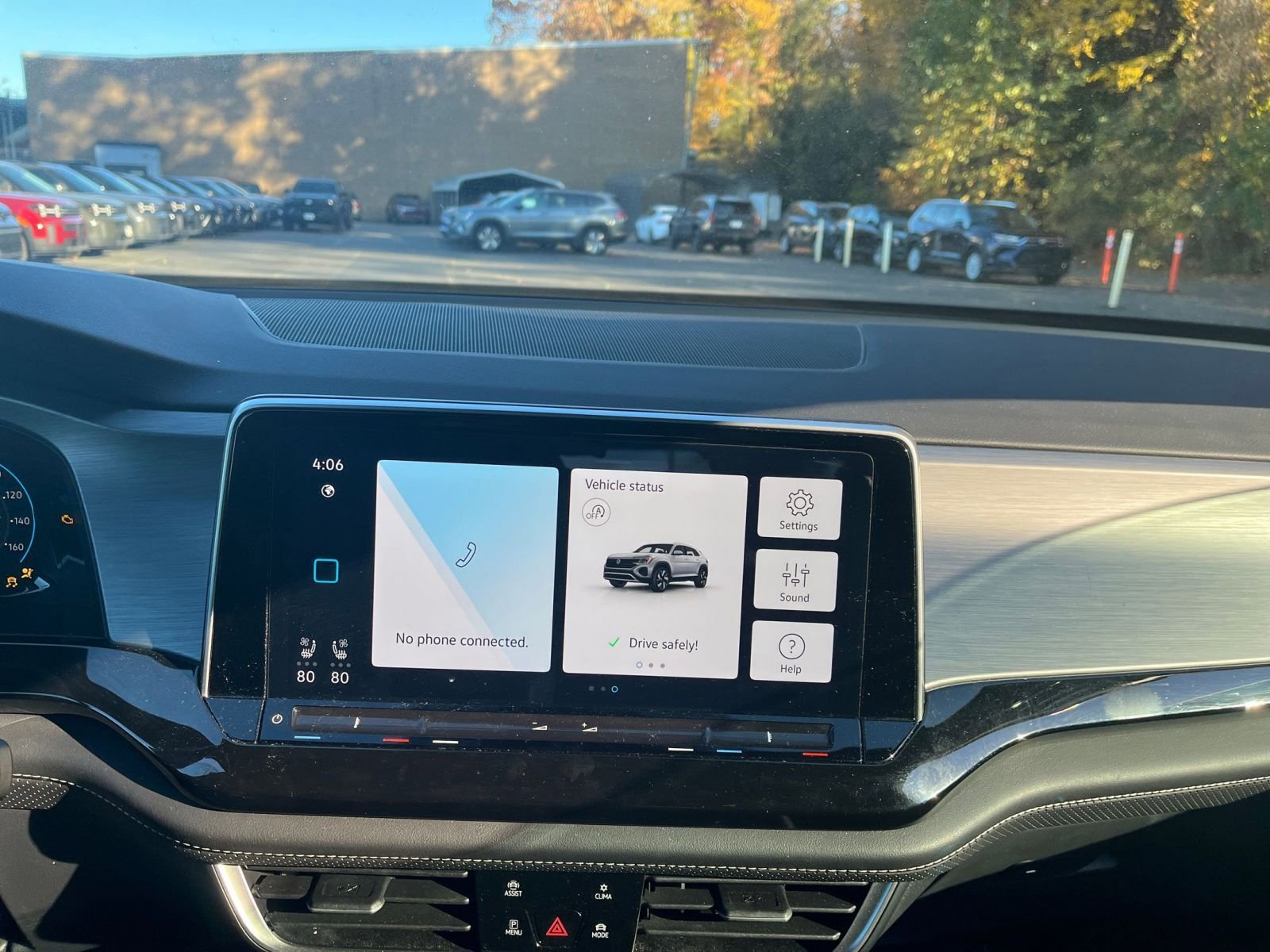 Thumbnail: 2025 Volkswagen Atlas - 18