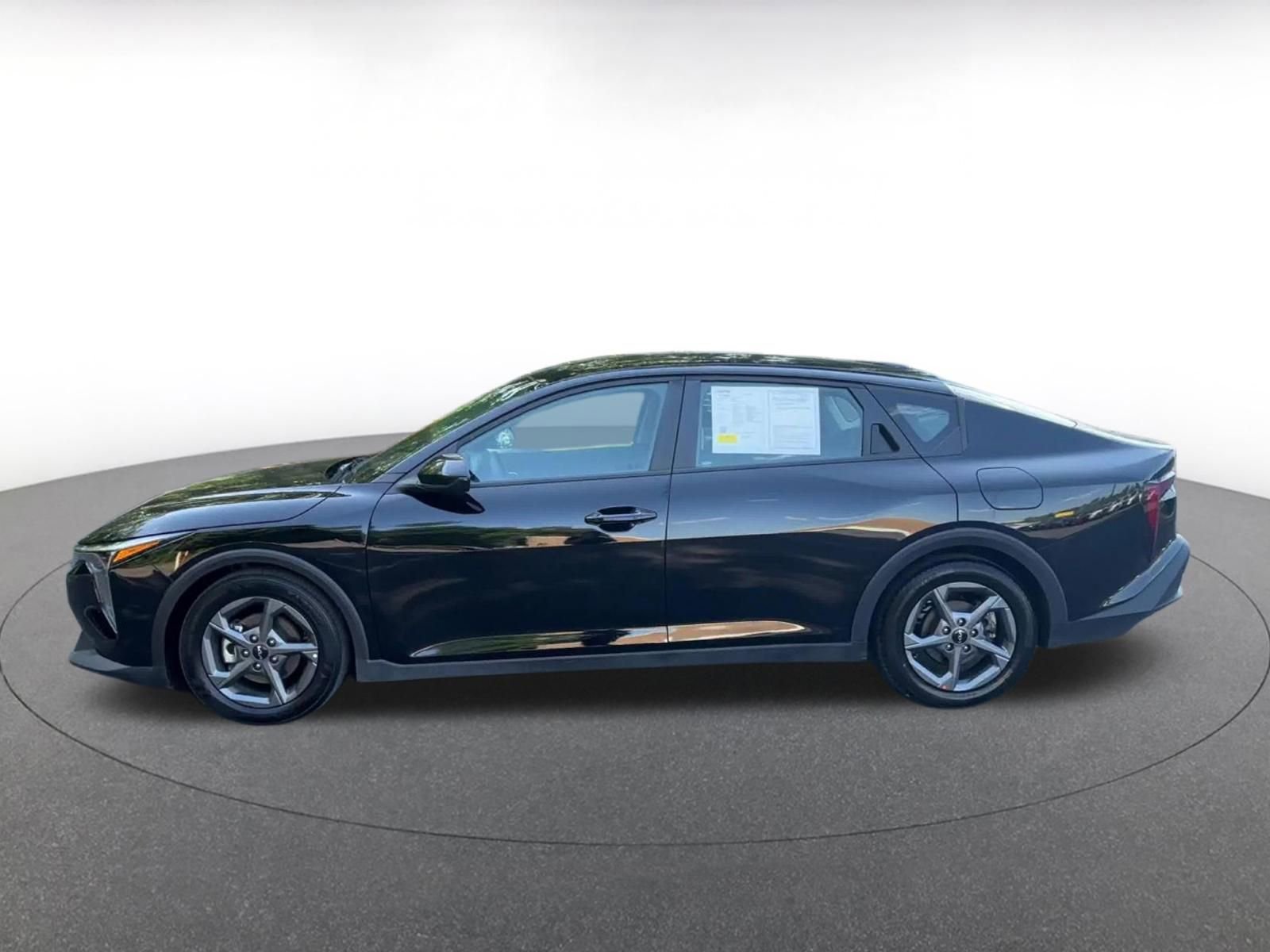 Thumbnail: 2025 Kia K4 - 9