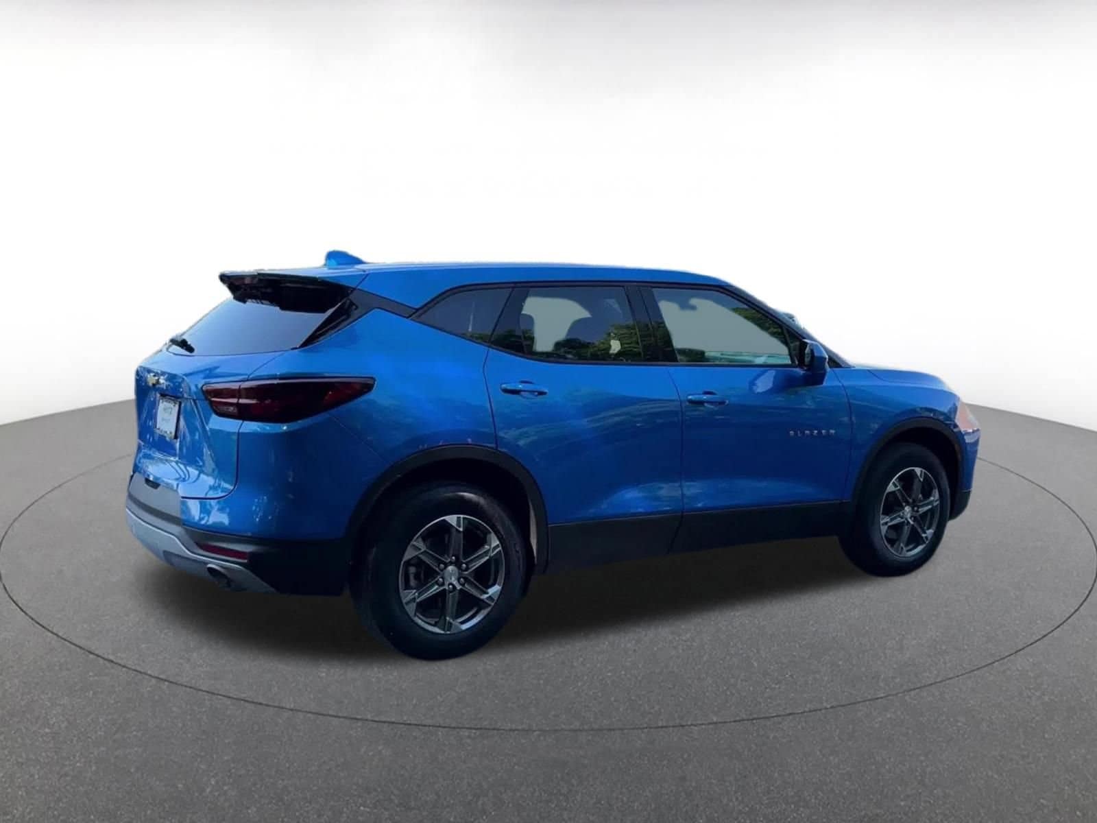 Thumbnail: 2025 Chevrolet Blazer - 15