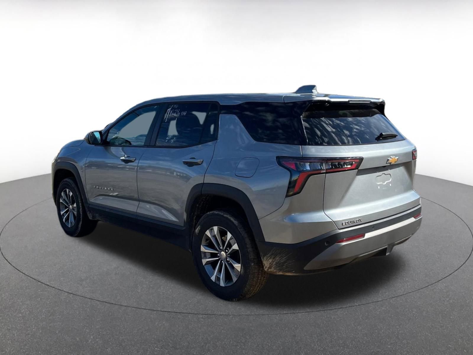 Thumbnail: 2025 Chevrolet Equinox - 12