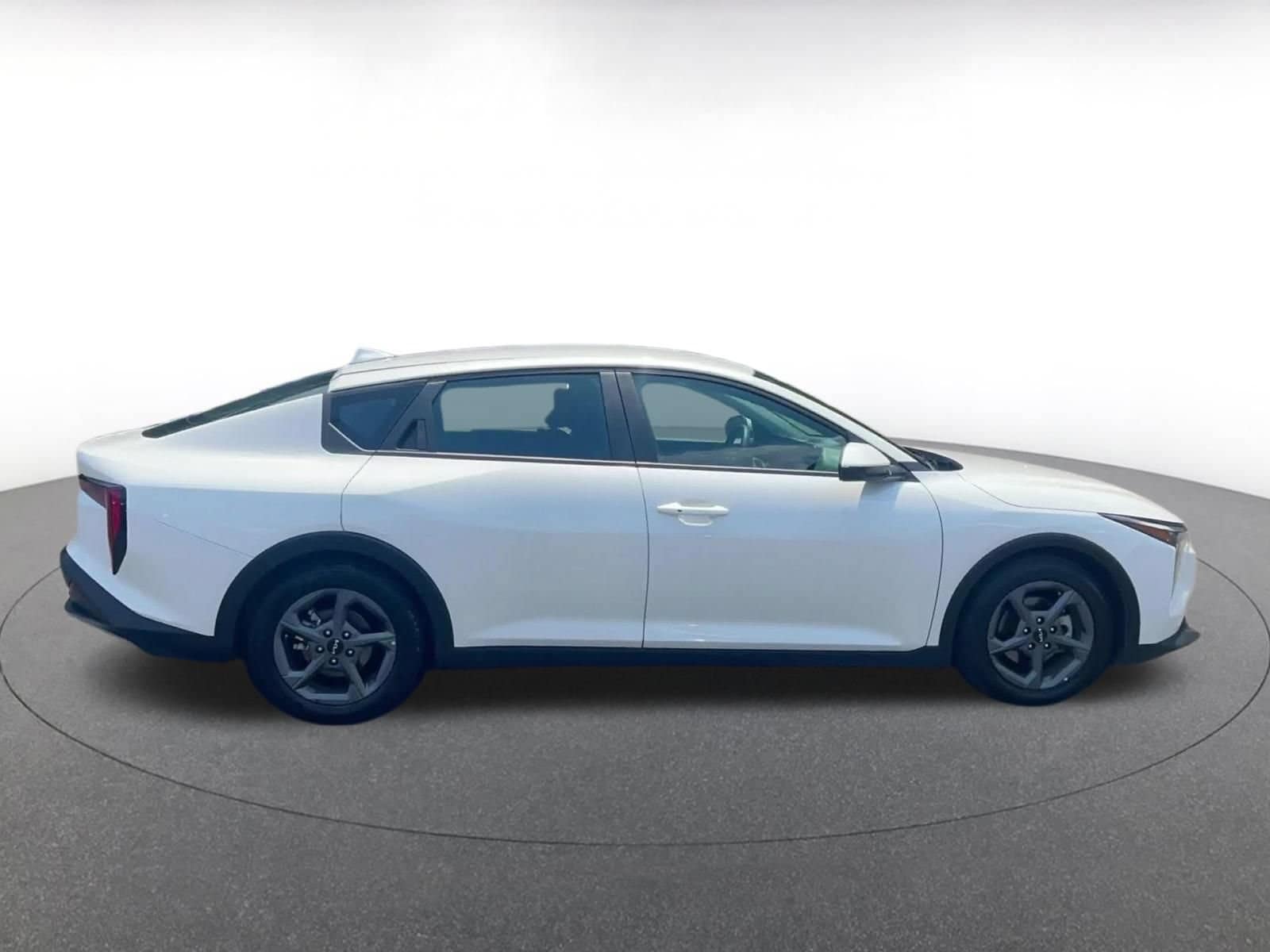 Thumbnail: 2025 Kia K4 - 16