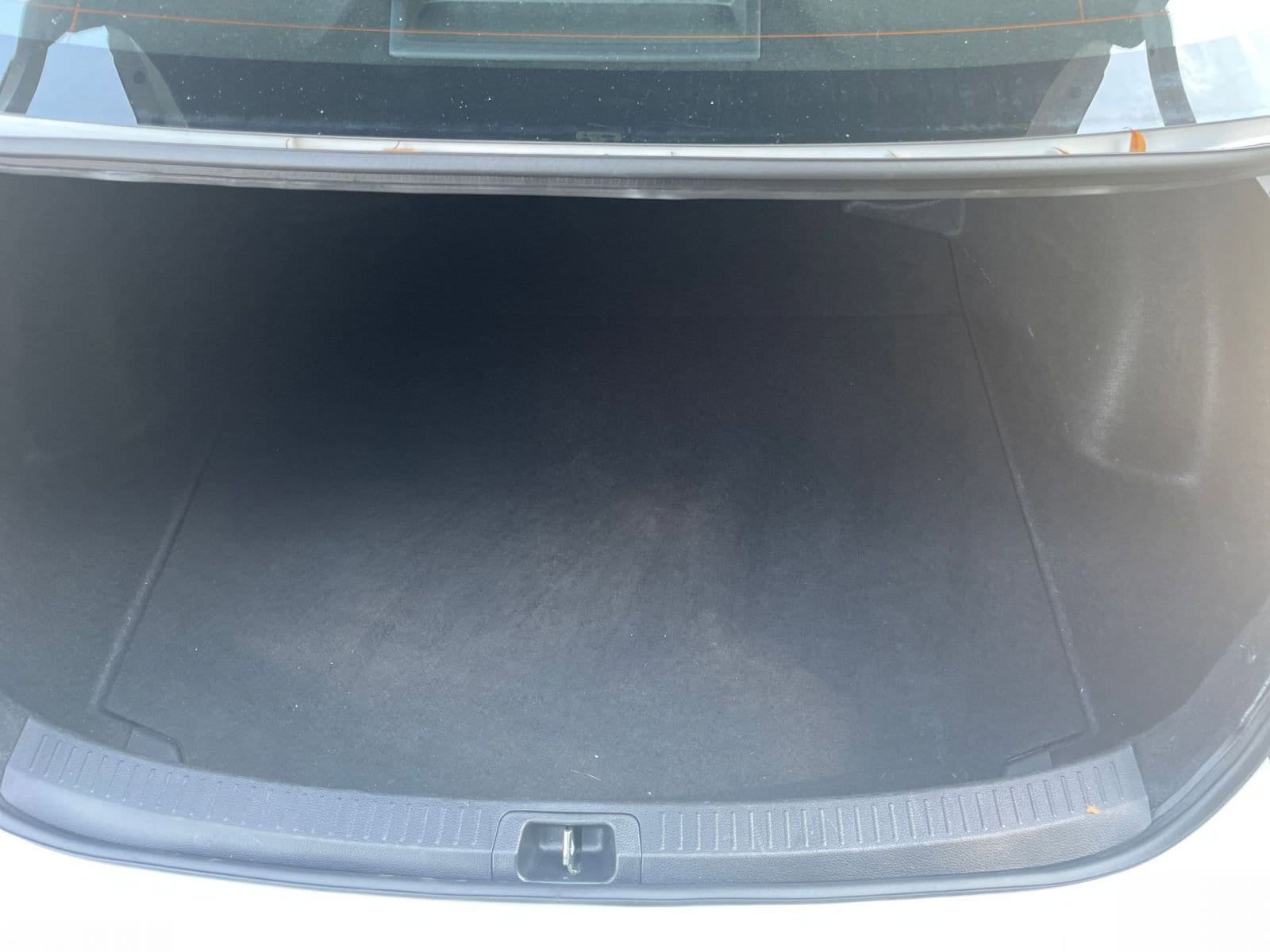 Thumbnail: 2024 Toyota Corolla - 27