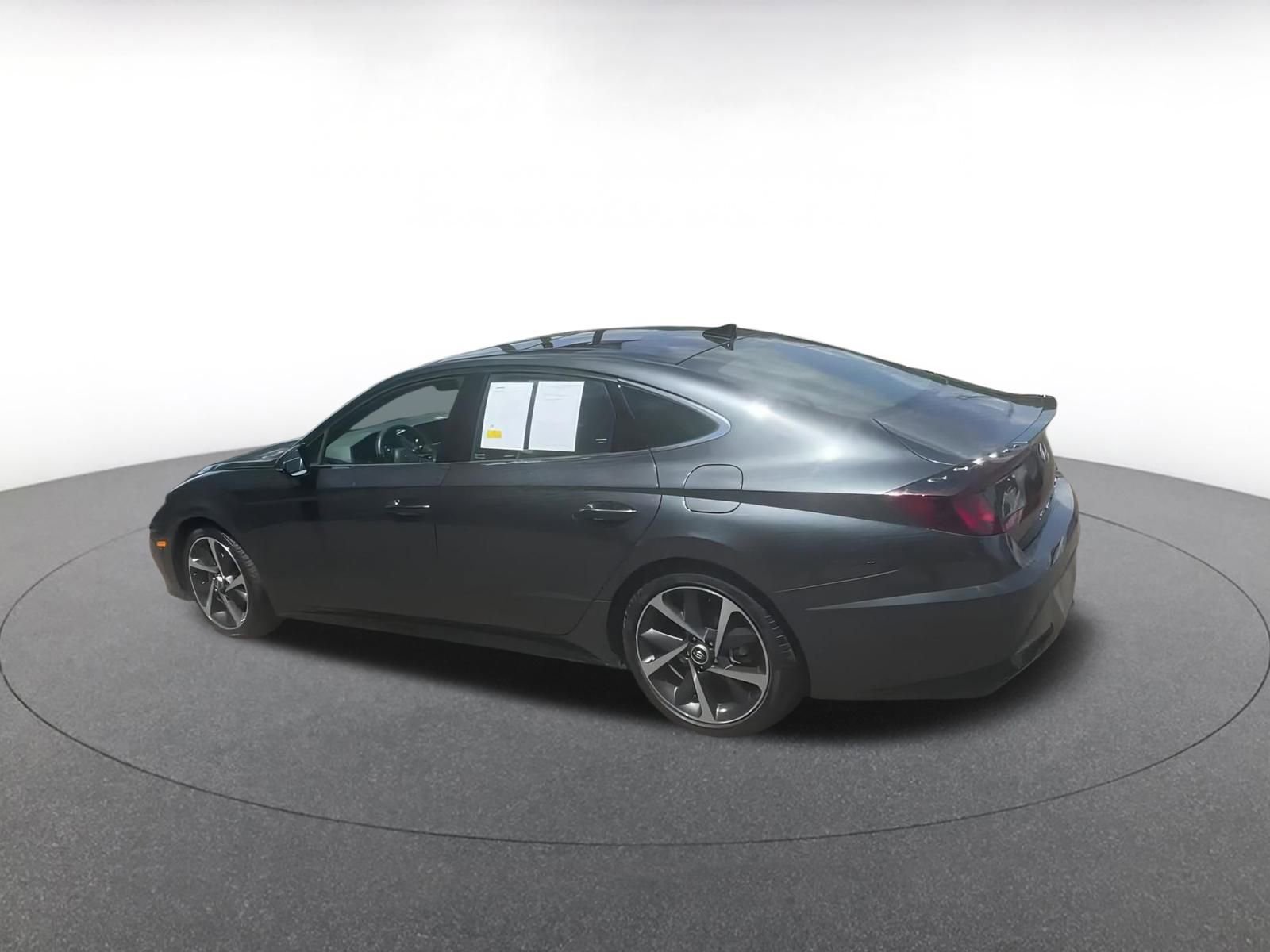 Thumbnail: 2023 Hyundai Sonata - 8