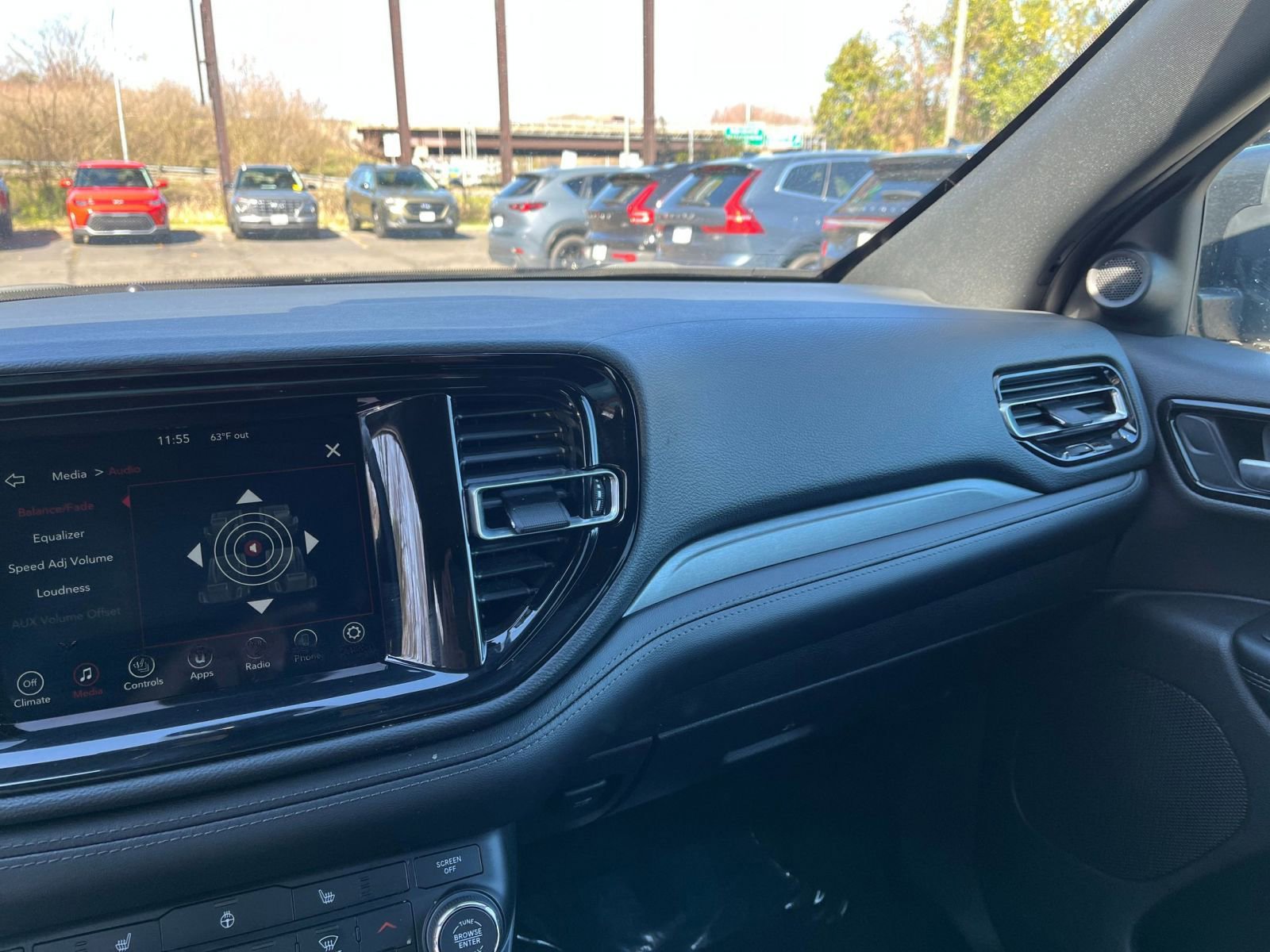 Thumbnail: 2023 Dodge Durango - 35