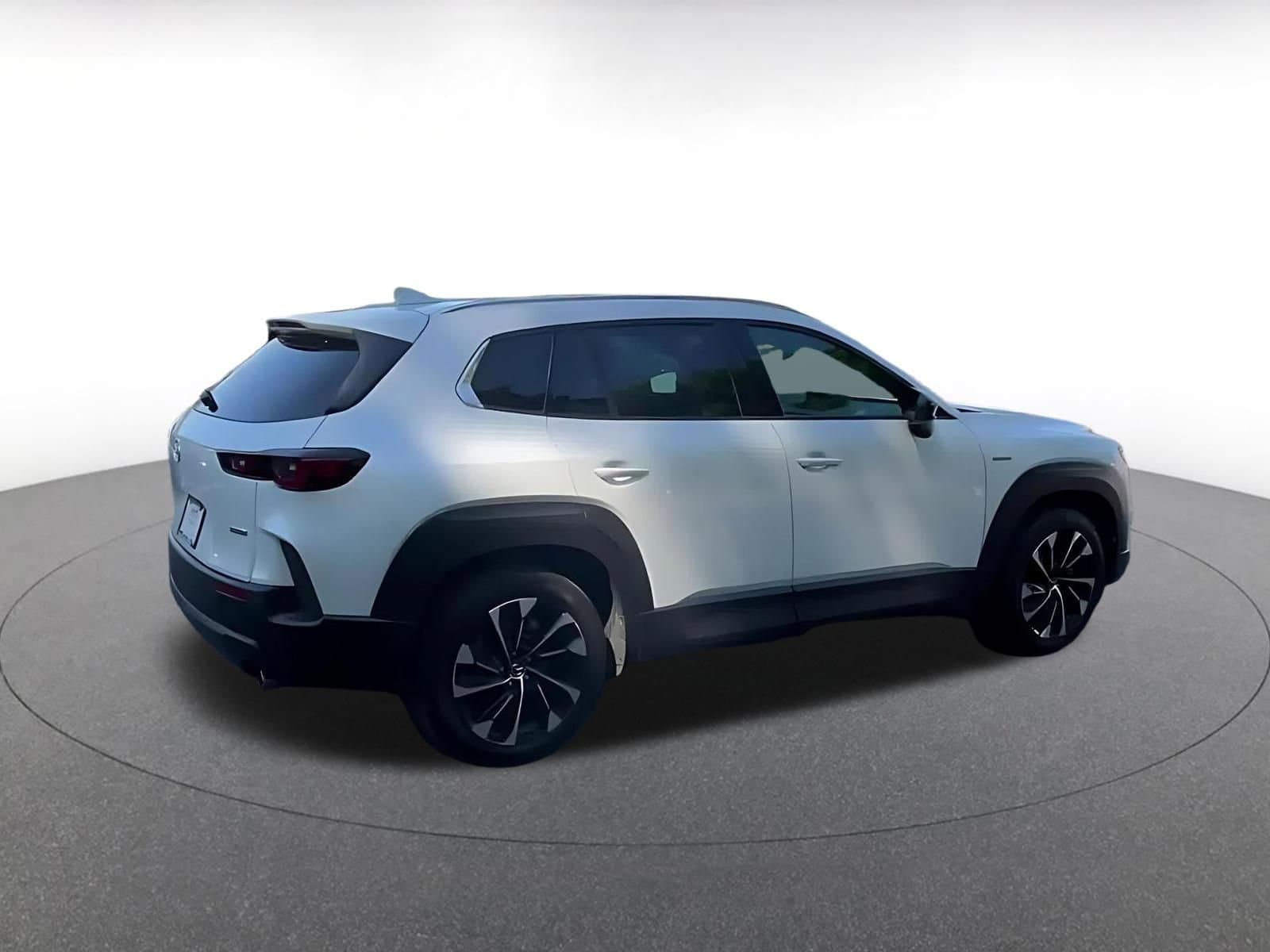 Thumbnail: 2025 Mazda CX-50 - 15