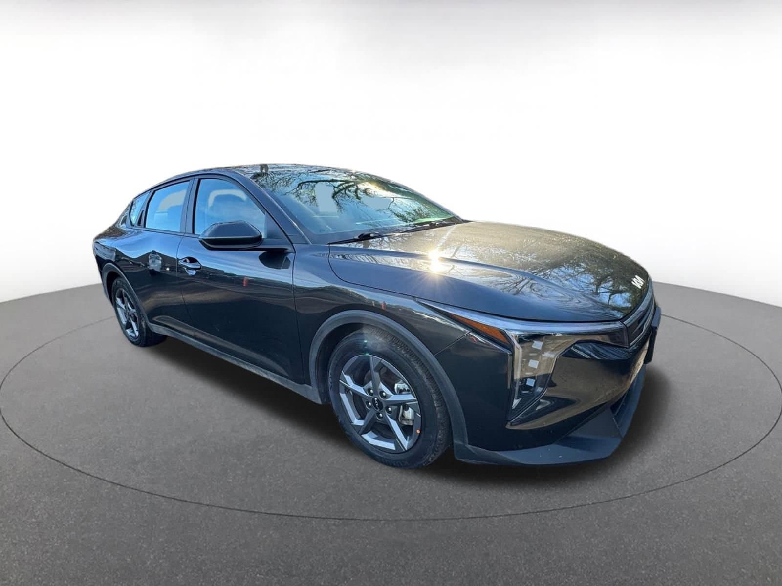 Thumbnail: 2025 Kia K4 - 1