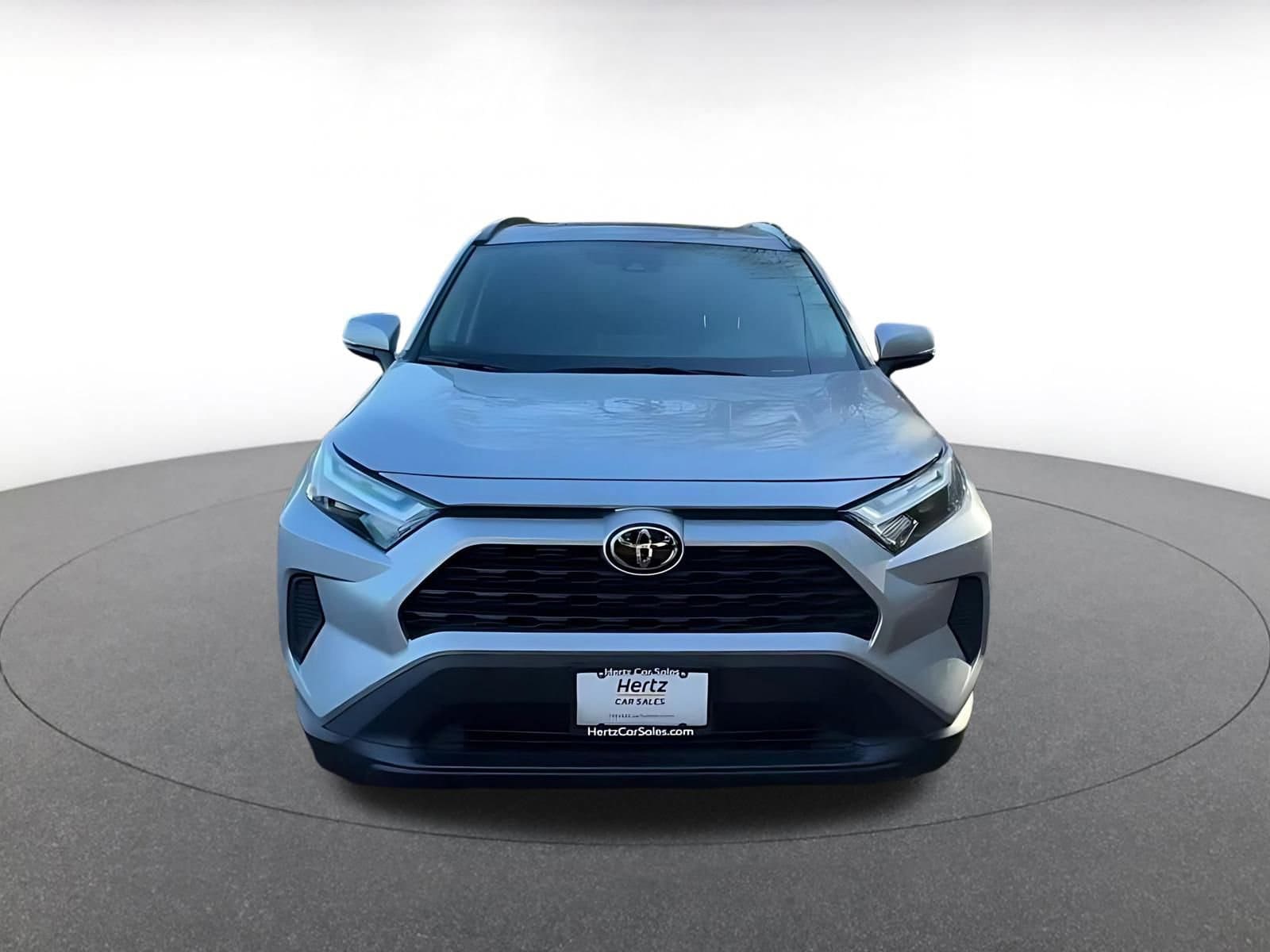 Thumbnail: 2025 Toyota RAV4 - 4