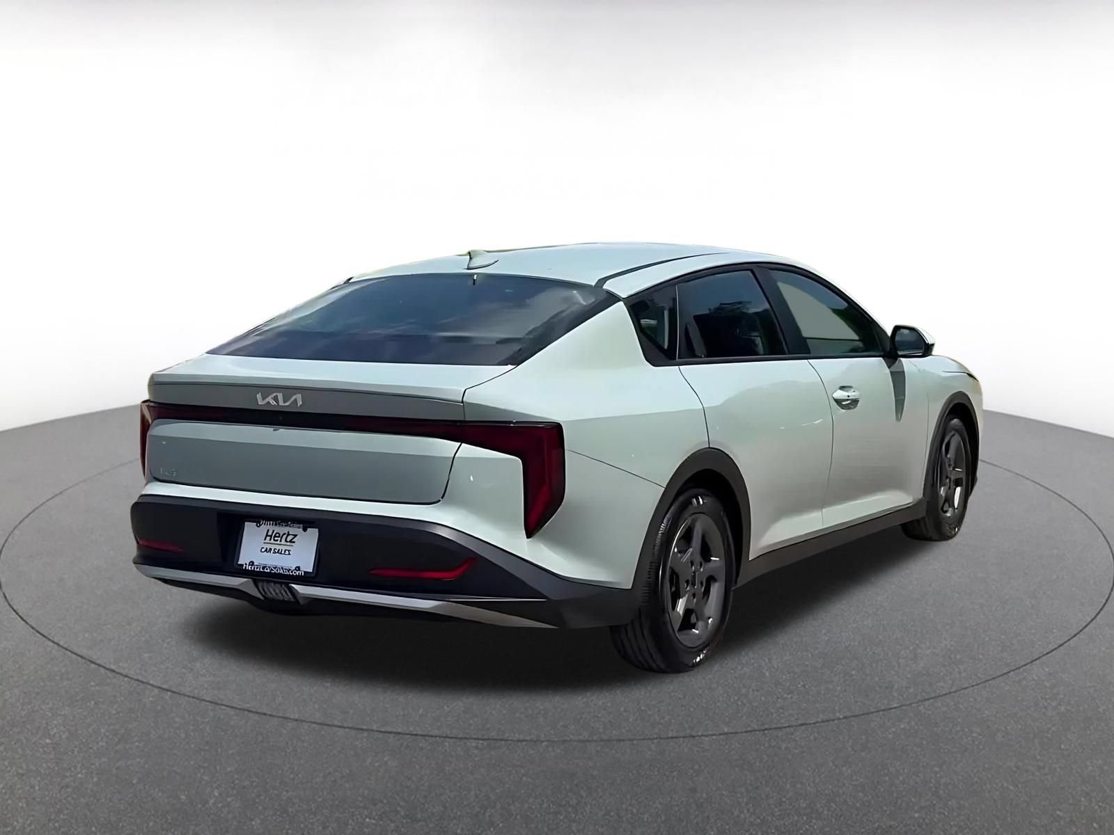Thumbnail: 2025 Kia K4 - 14