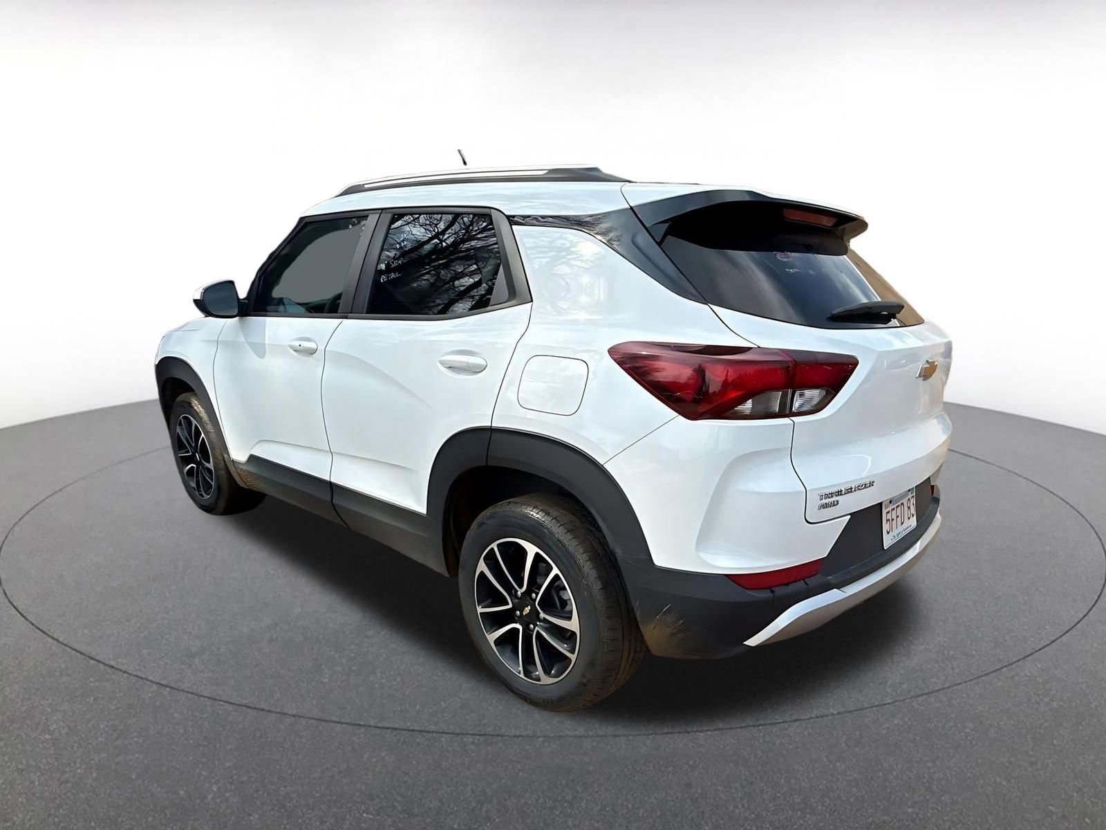 Thumbnail: 2025 Chevrolet TrailBlazer - 11