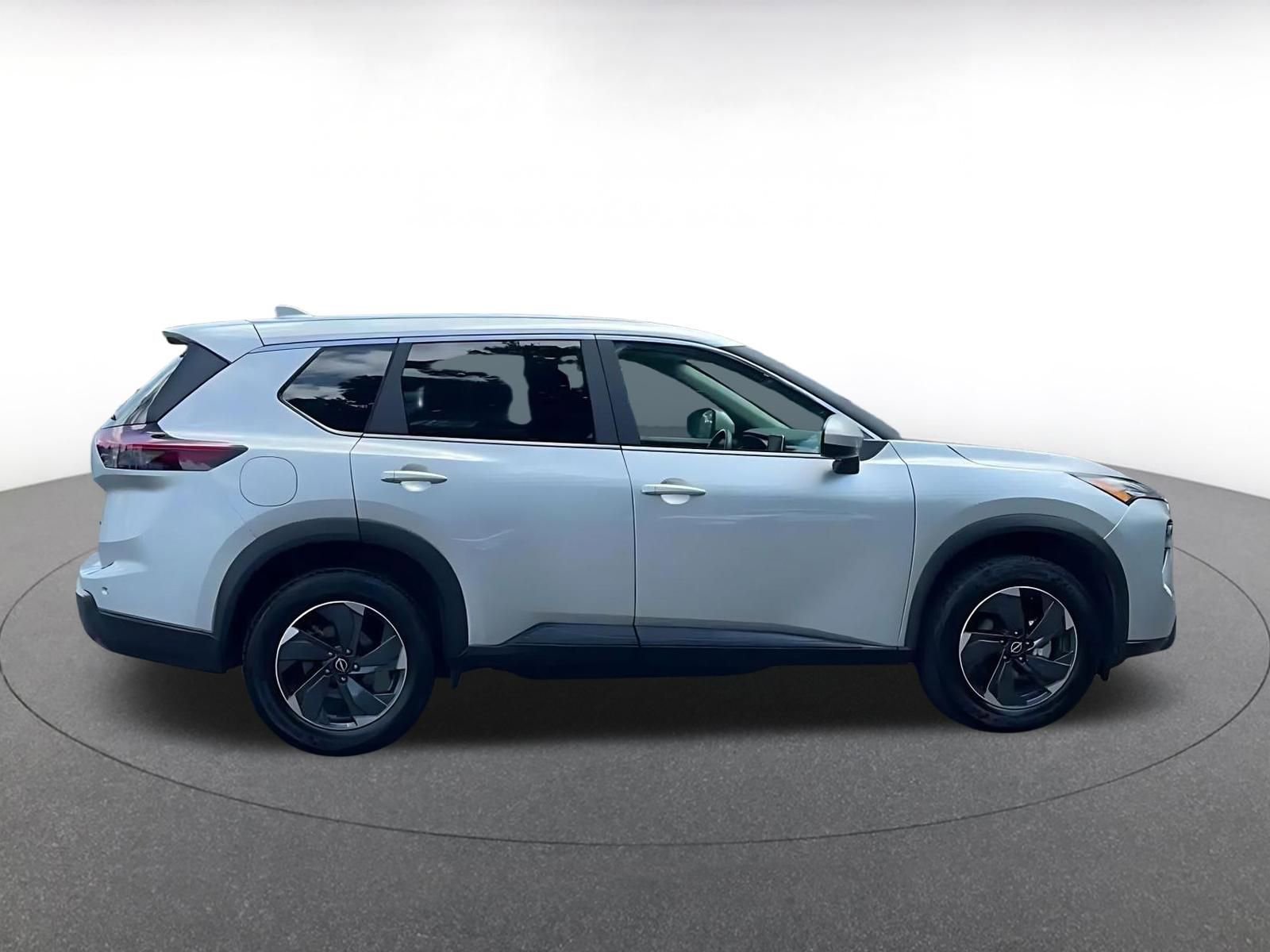 Thumbnail: 2025 Nissan Rogue - 15